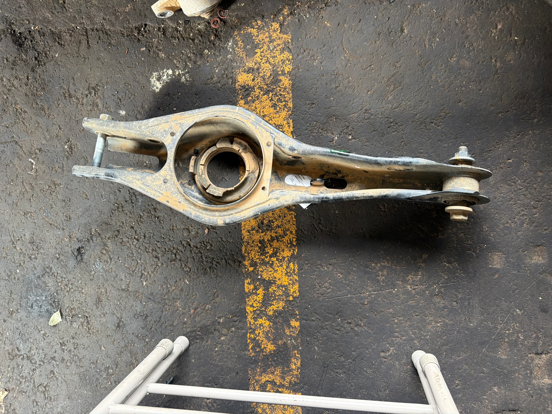 Lh Lower Control Arm · 1