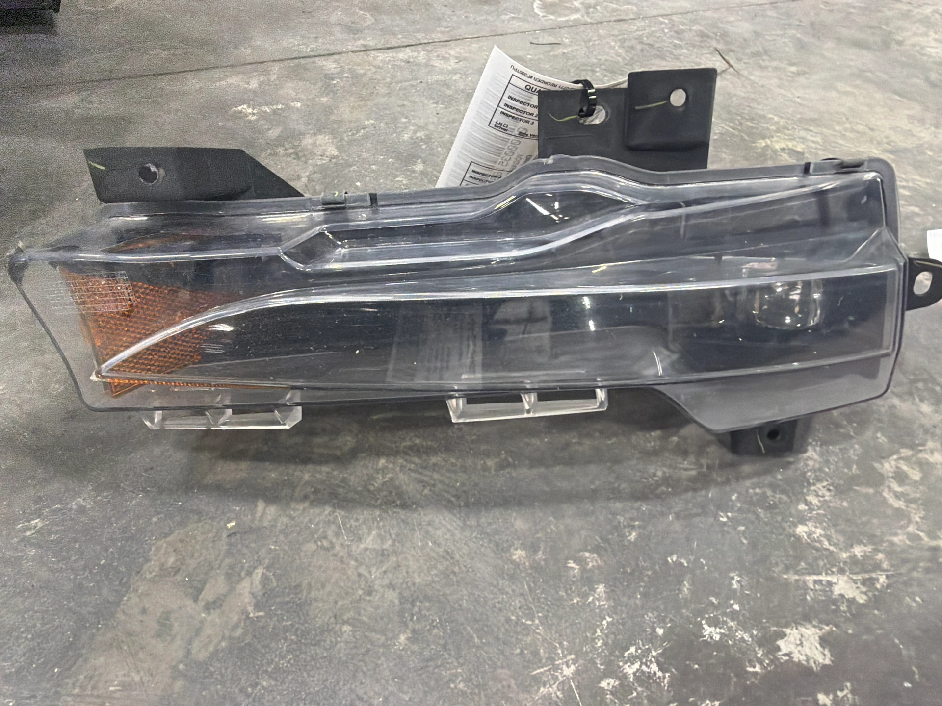 Rh Lamp Assembly Fascia Lampsae - Front · 1