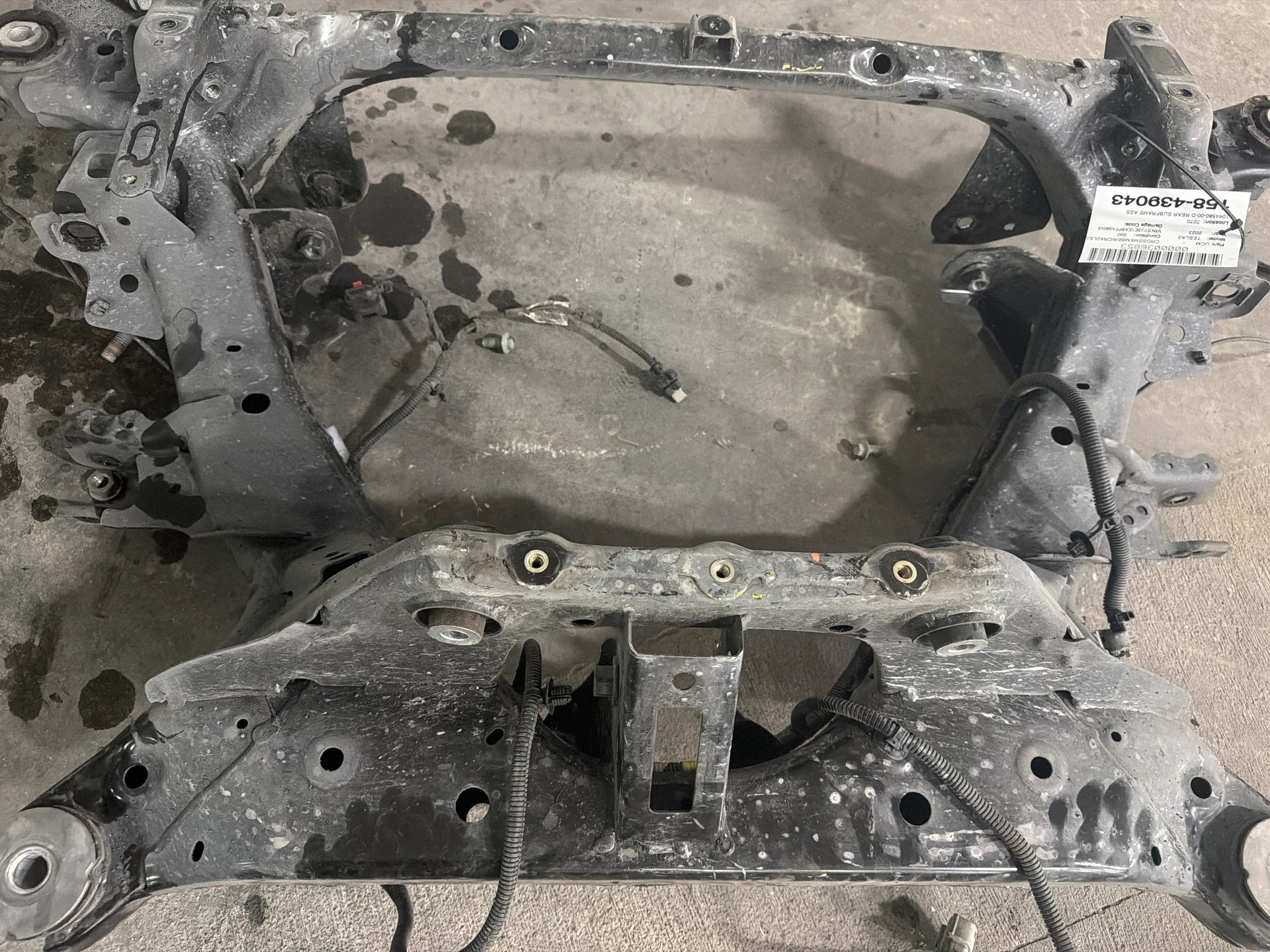Rear Subframe Assy · 1