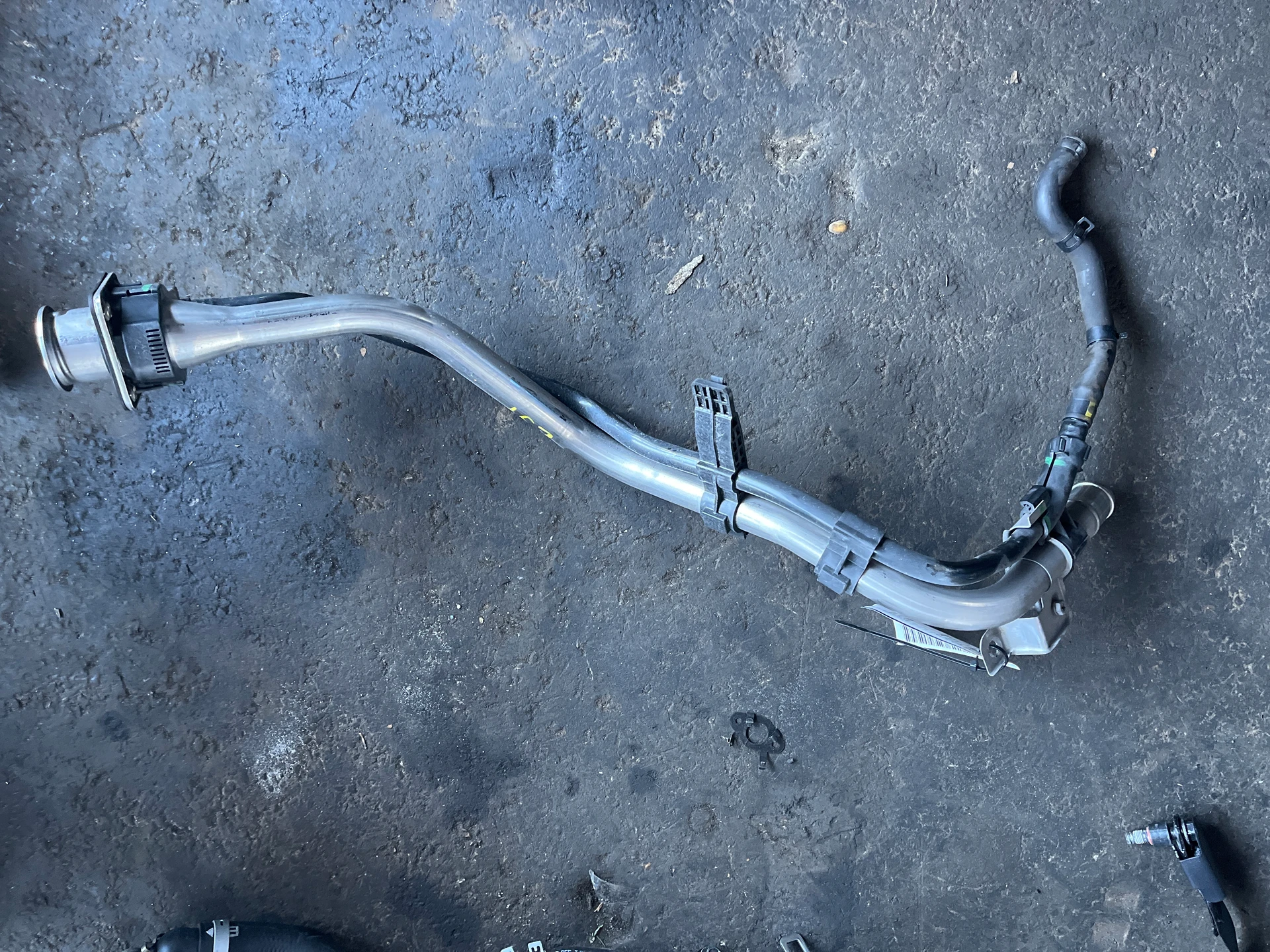 Fuel Filler Pipe · 1