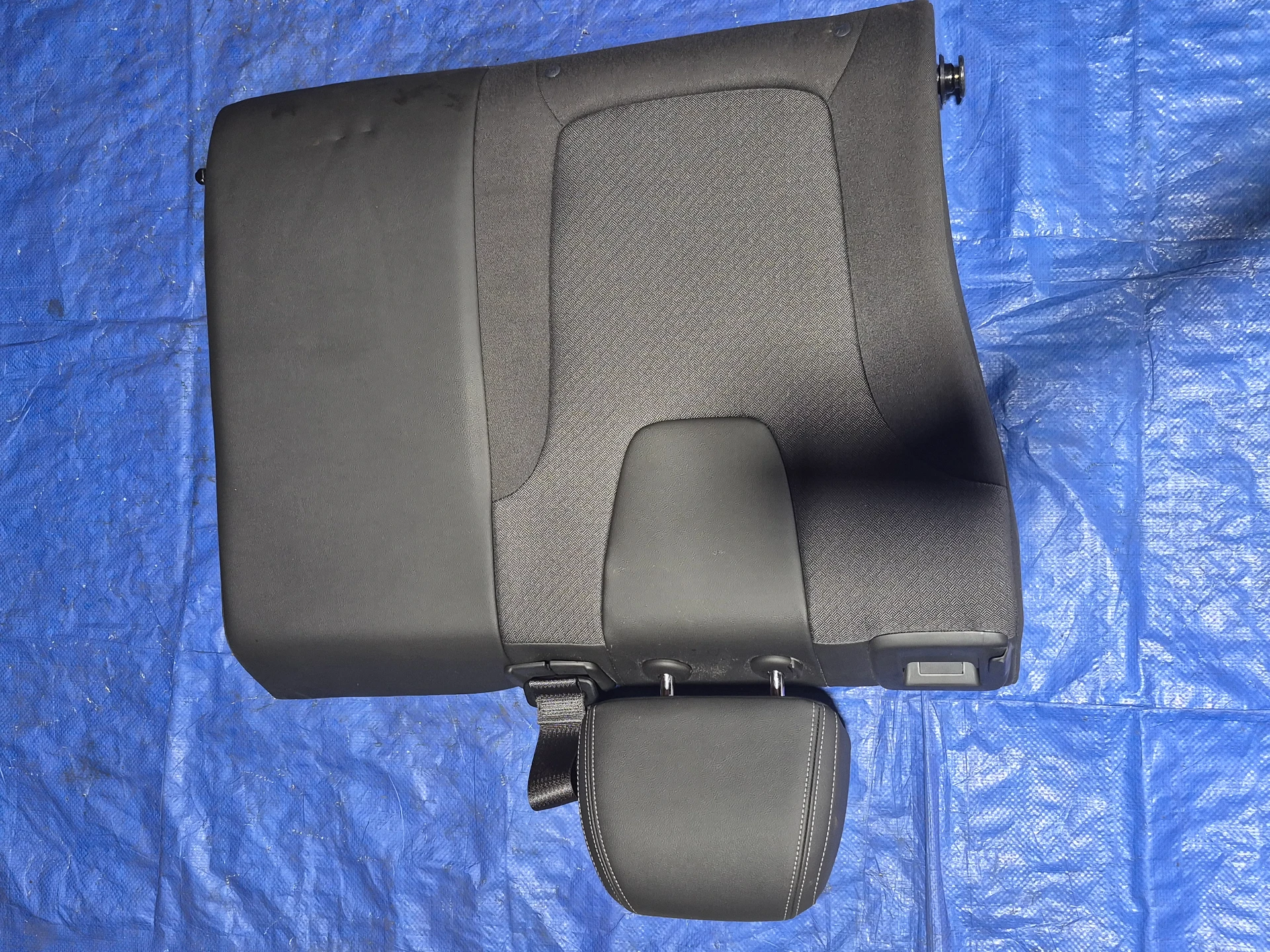 Rear Seat Assy · 2