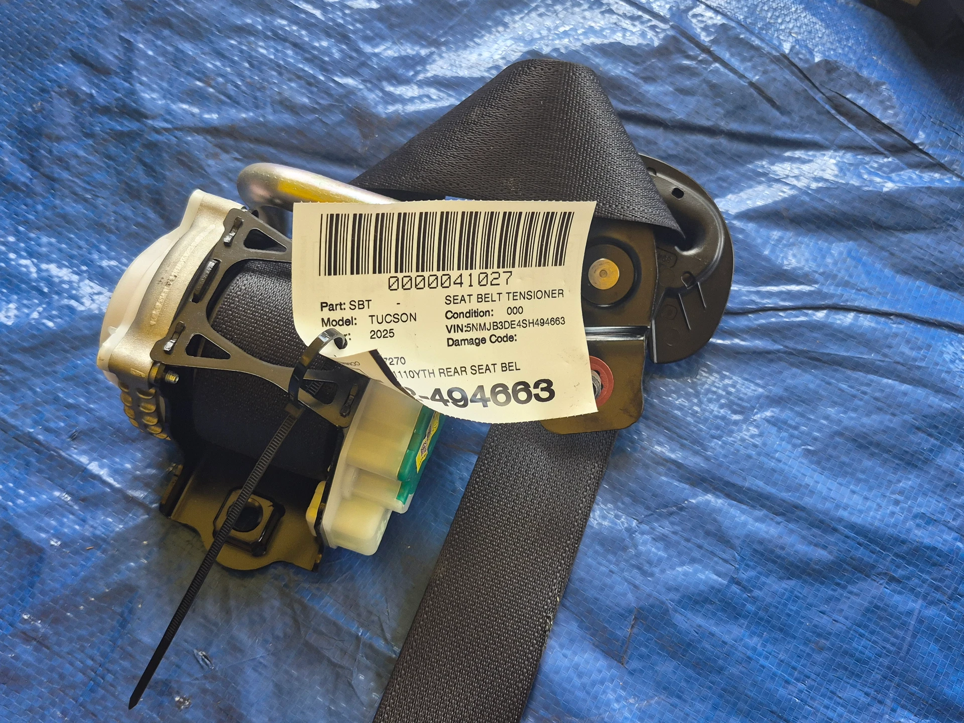 Rh Rear Seat Belt · 1