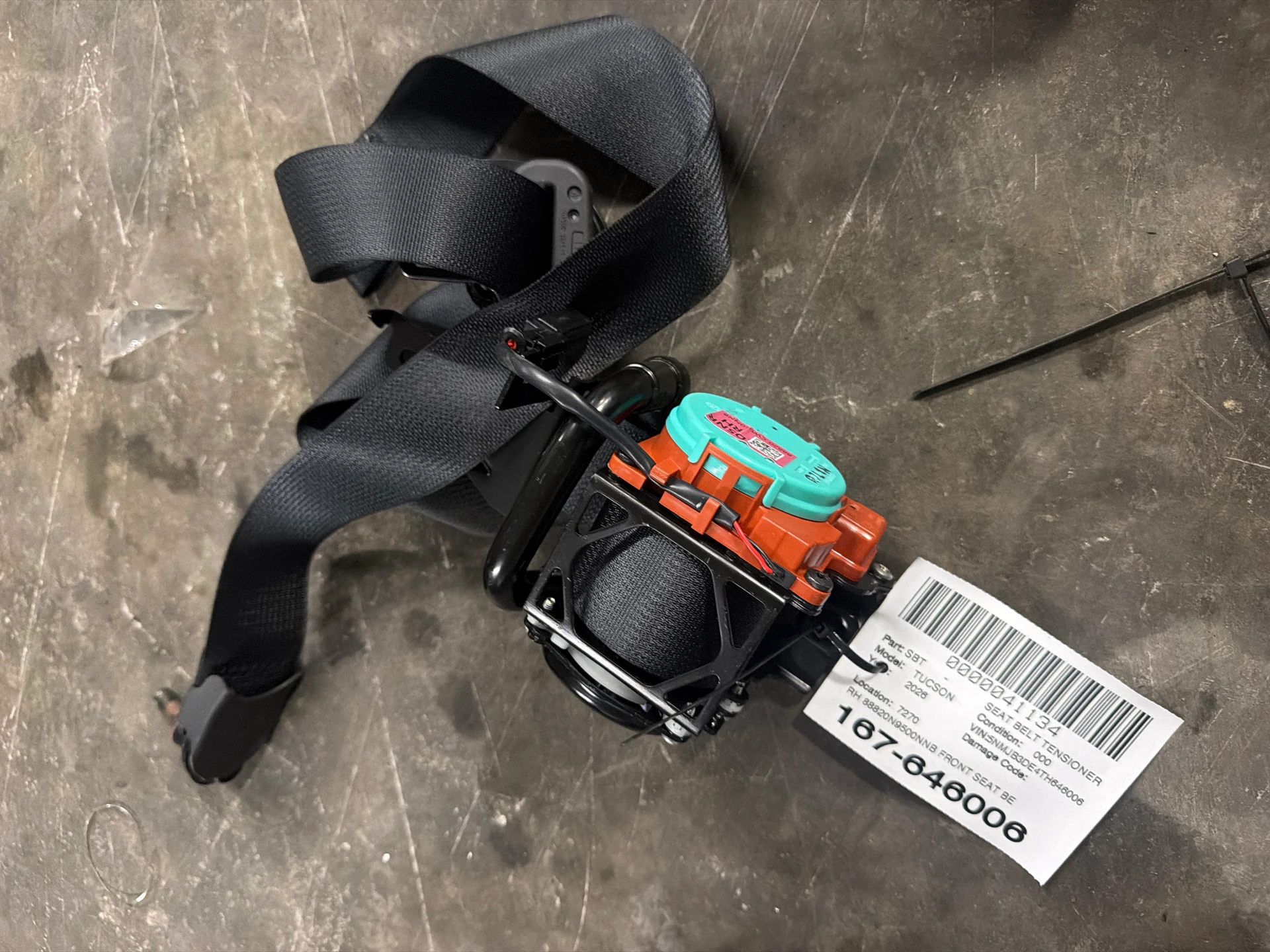 Rh Front Seat Belt · 1