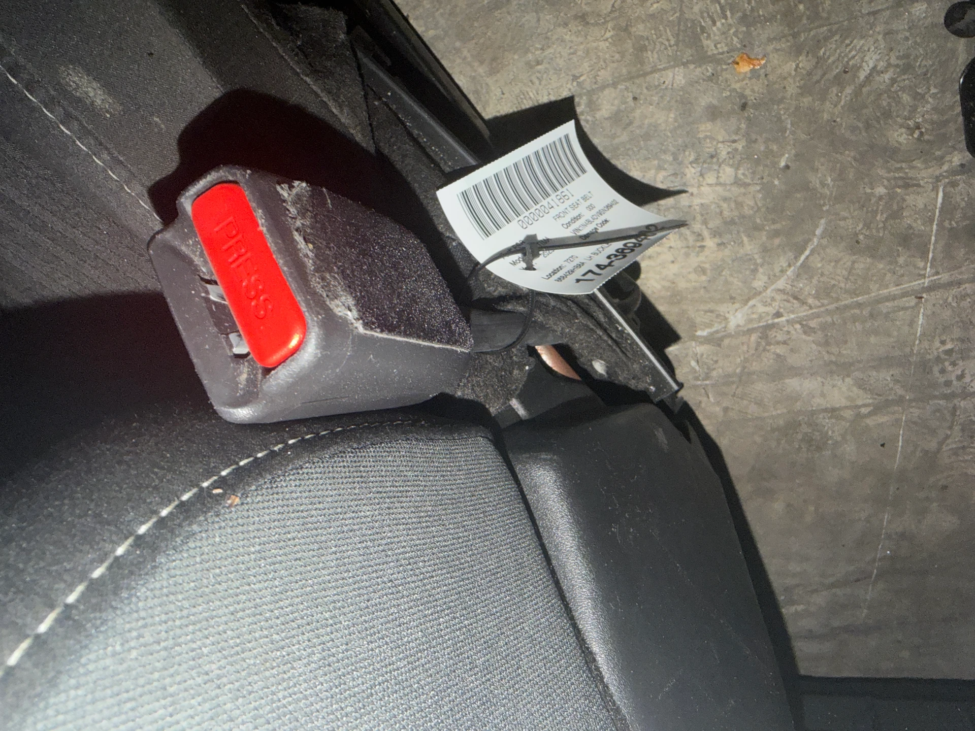 Lh Buckle · 1