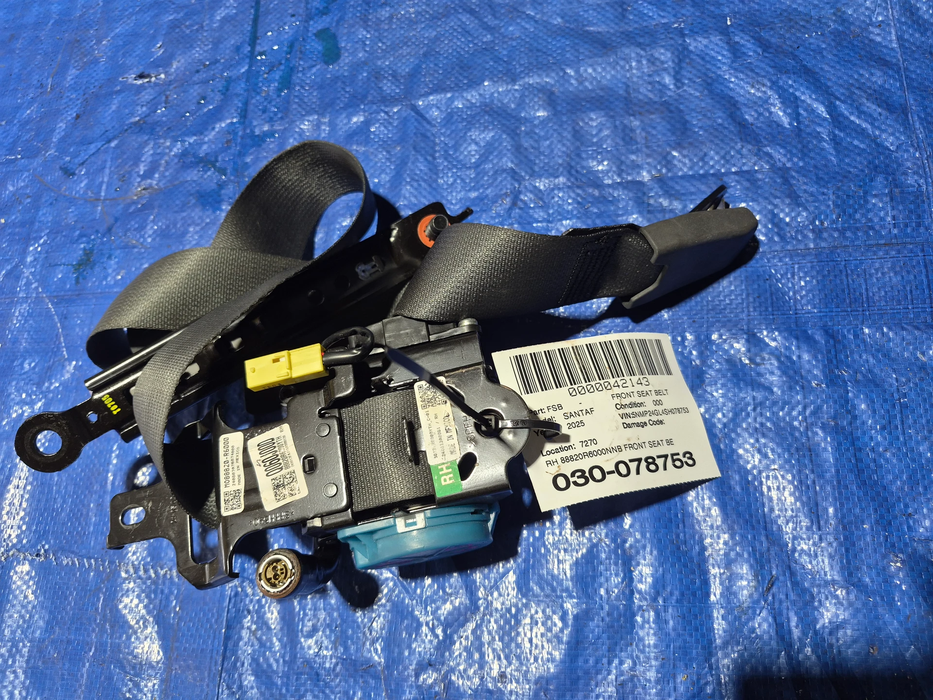 Rh Front Seat Belt · 1