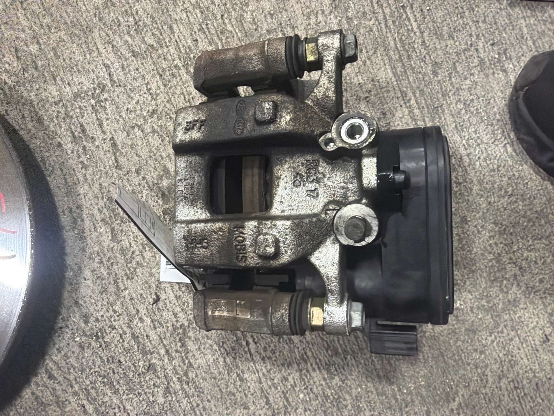 Lh Caliper · 1