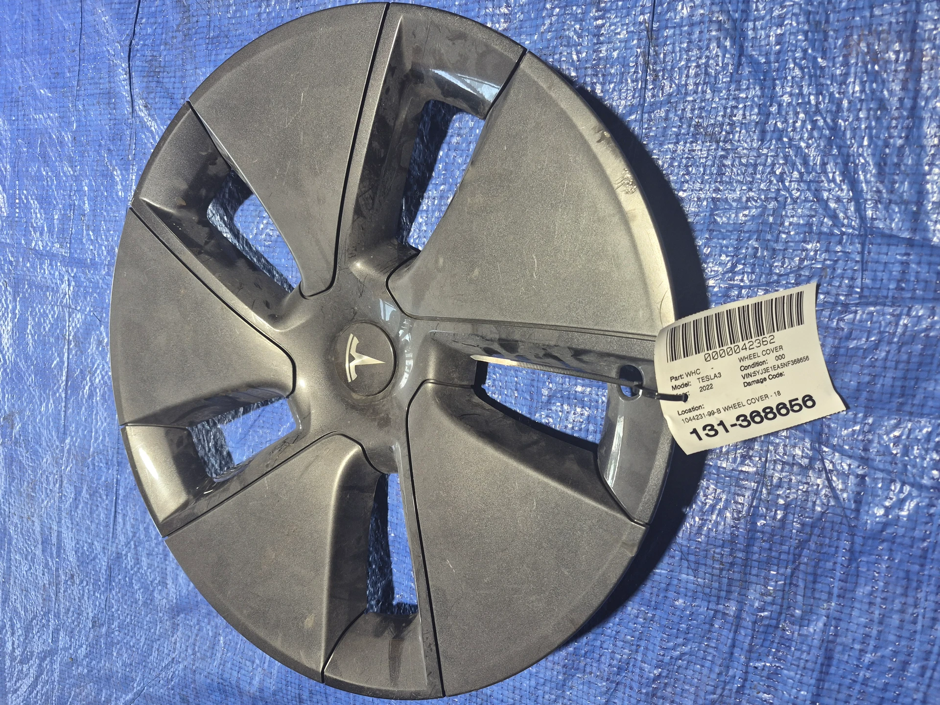 Wheel Cover - 18 Inch Aero · 1