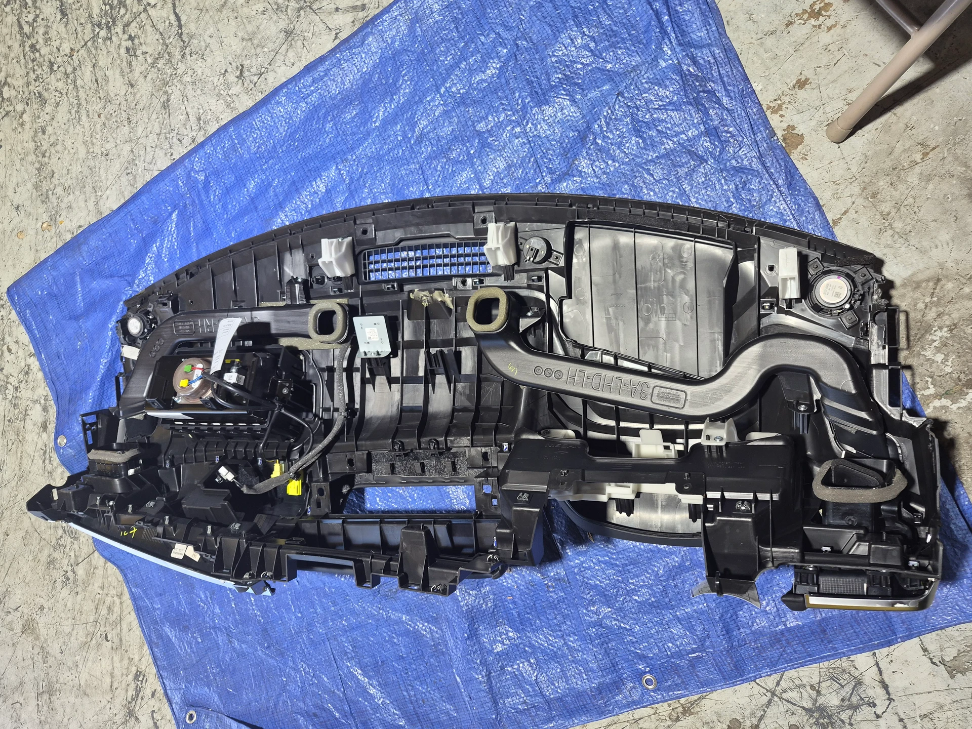 Instrument Panel · 1