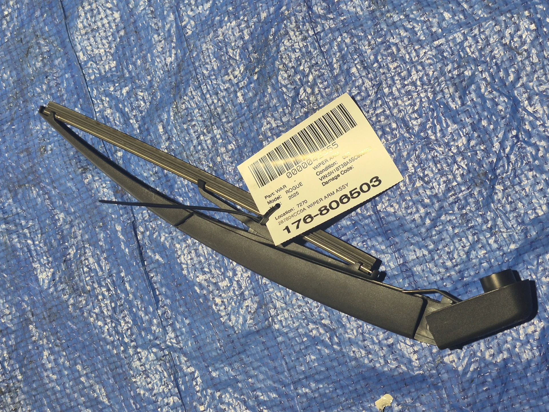 Wiper Arm Assy · 1
