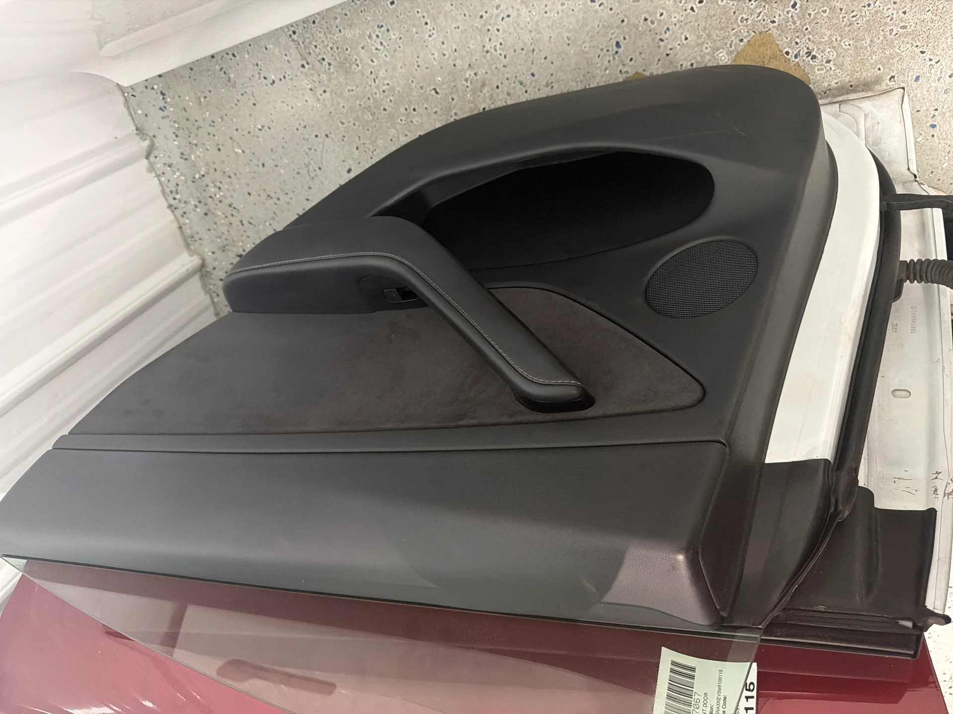 Rh Rear Door Assembly · 2