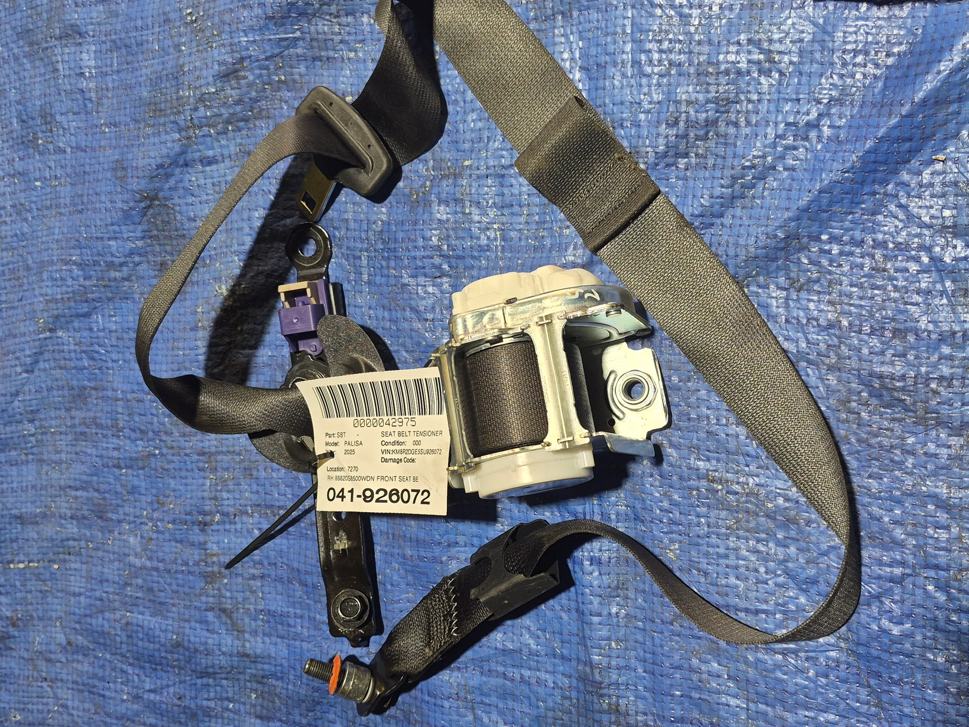 Rh Front Seat Belt · 1