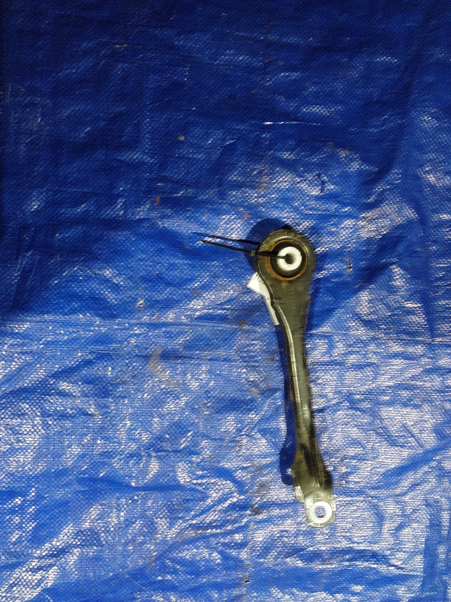 Lh Rear Upper Link Assy · 1