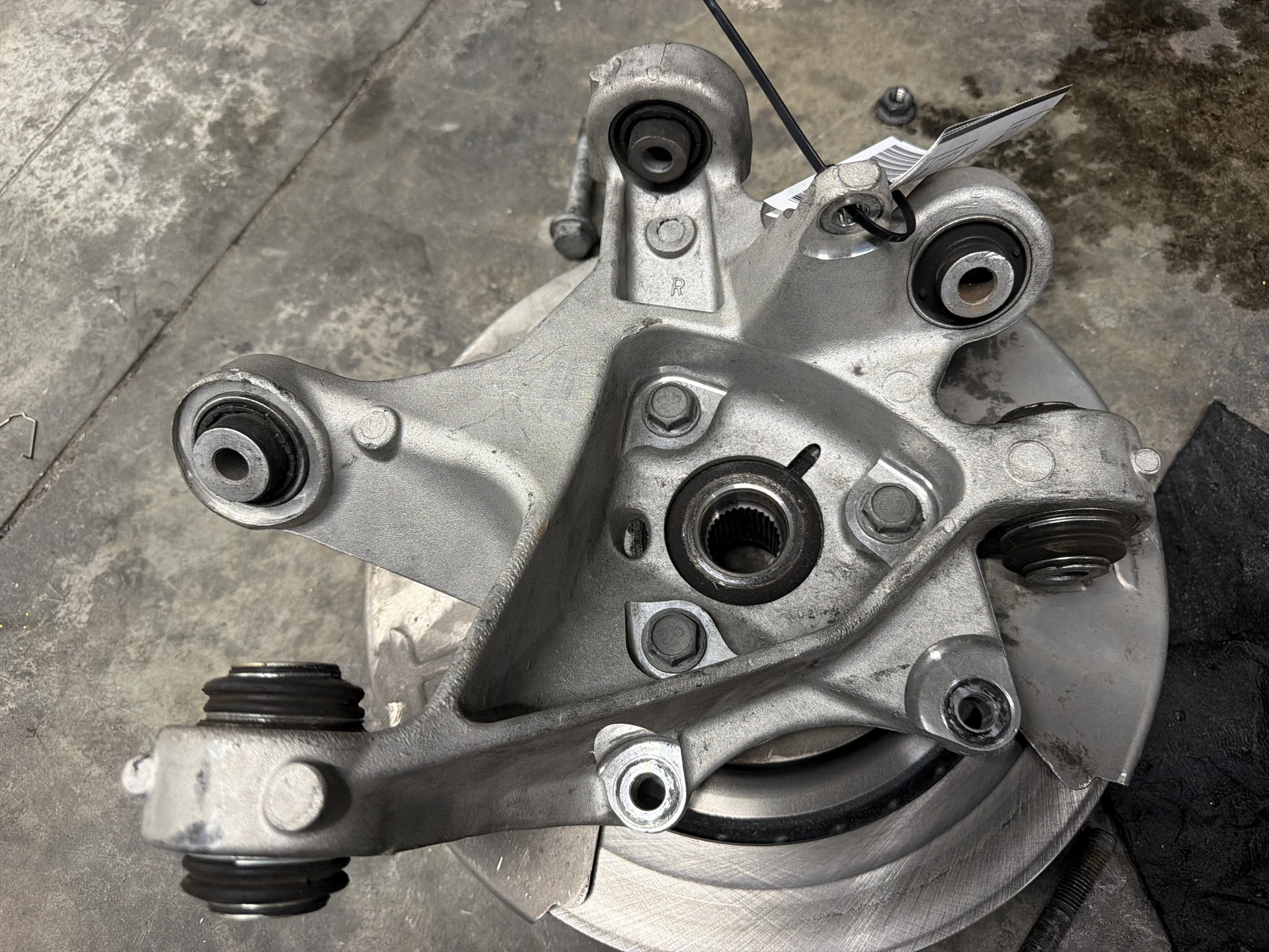 Rh Rear Knuckle · 1