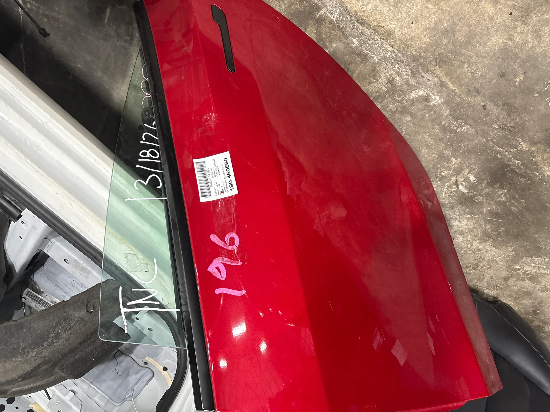 Lh Rear Door Assembly · 1