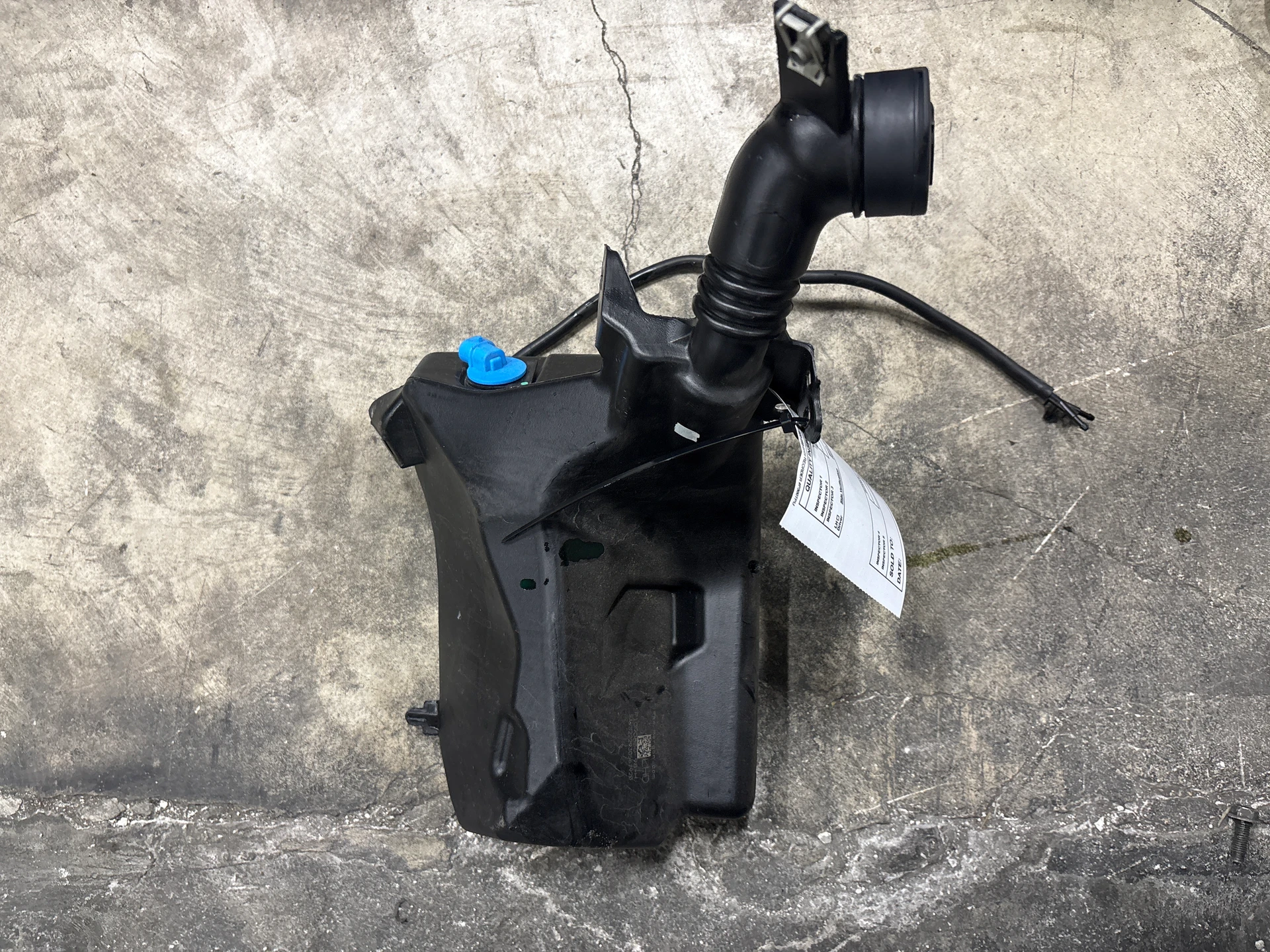 Washer Tank · 1