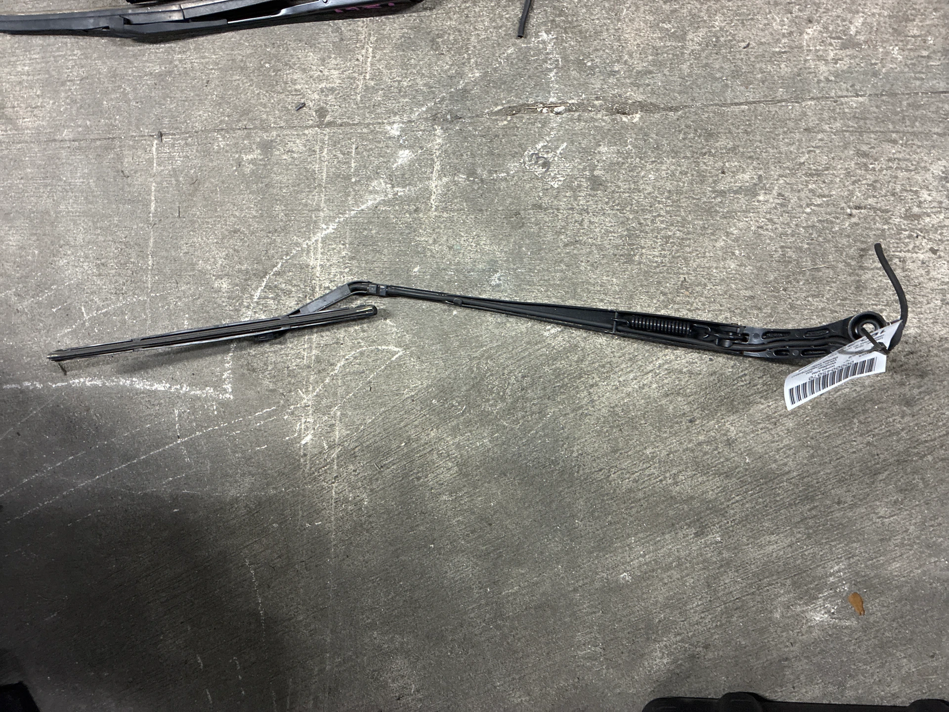 Rh Wiper Arm · 1