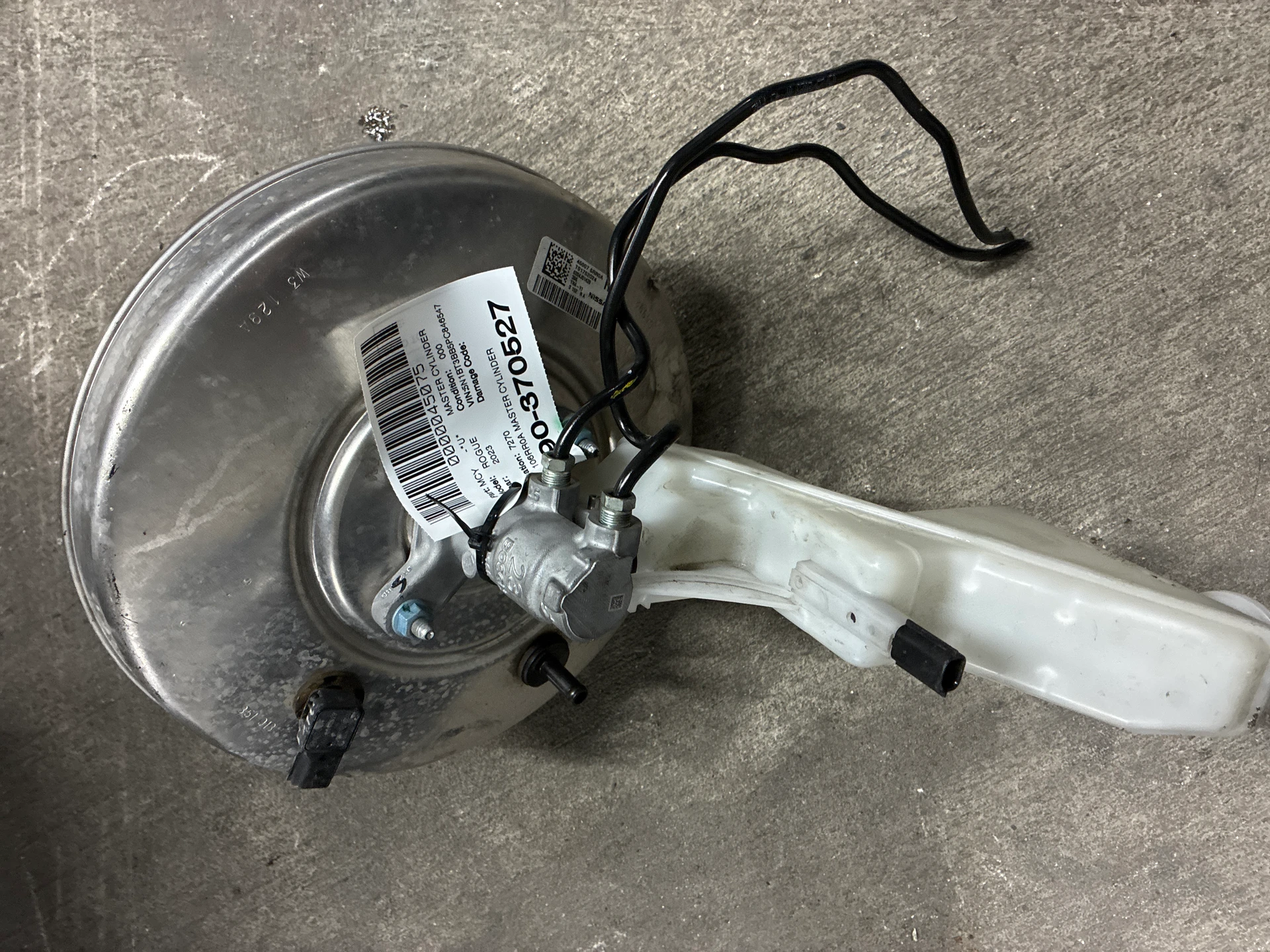 Master Cylinder · 1