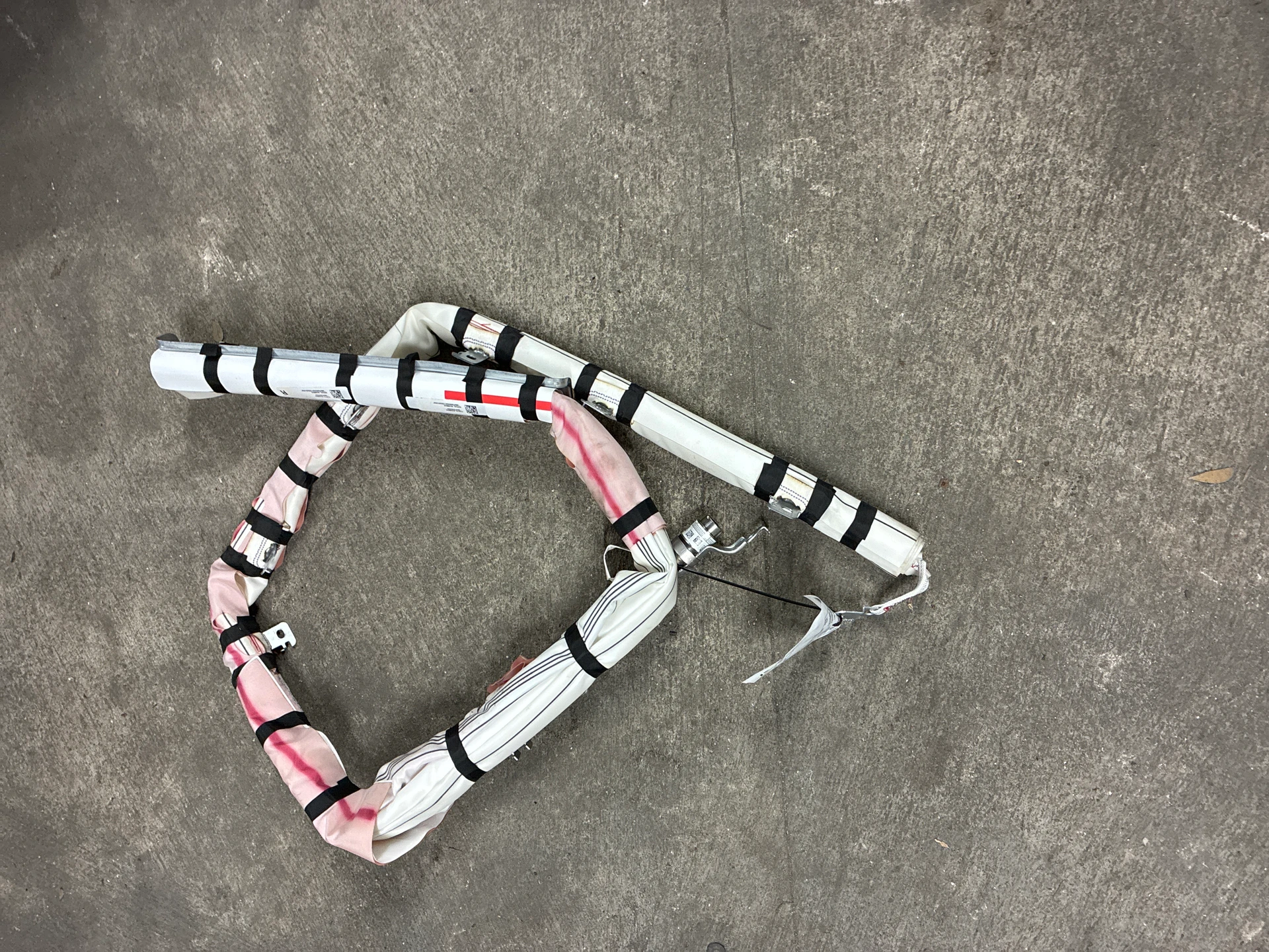 Rh Head Air Bag · 1