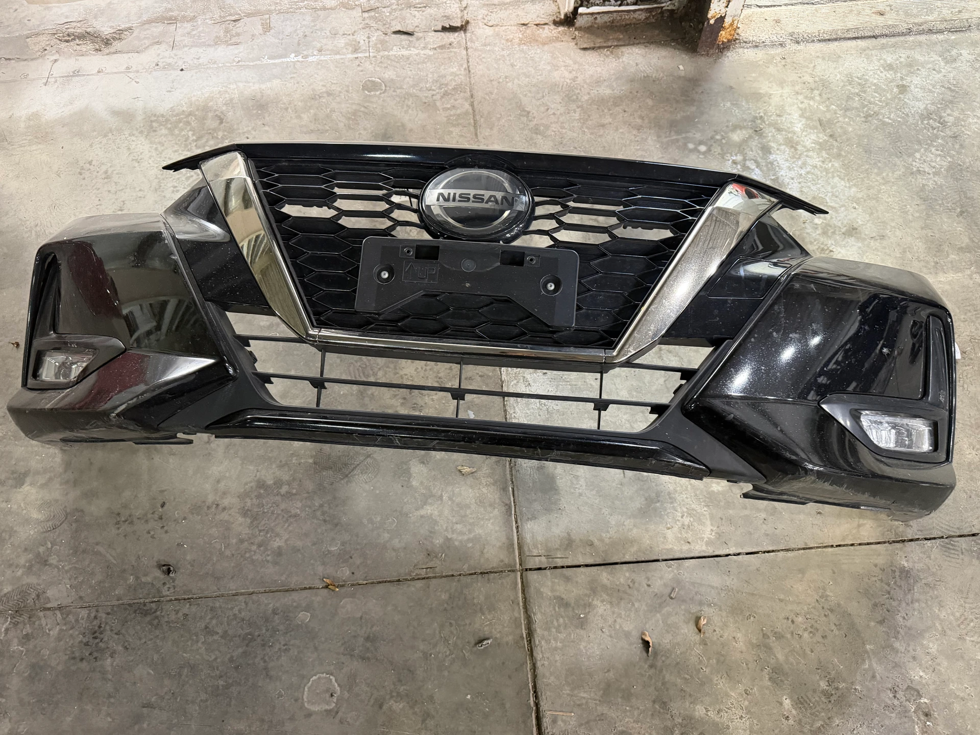 Front Bumper Assy · 1