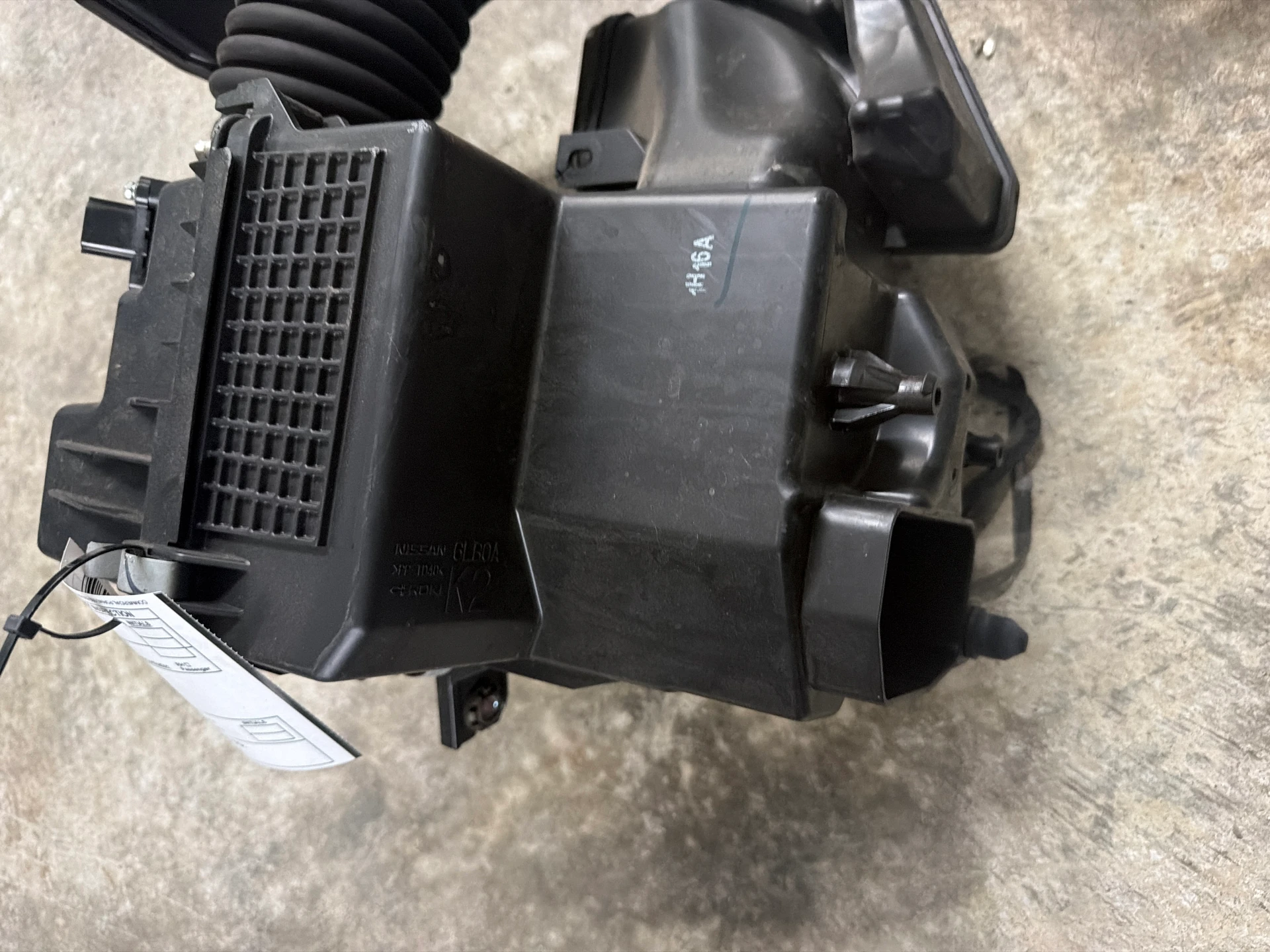 Air Cleaner Assy · 1