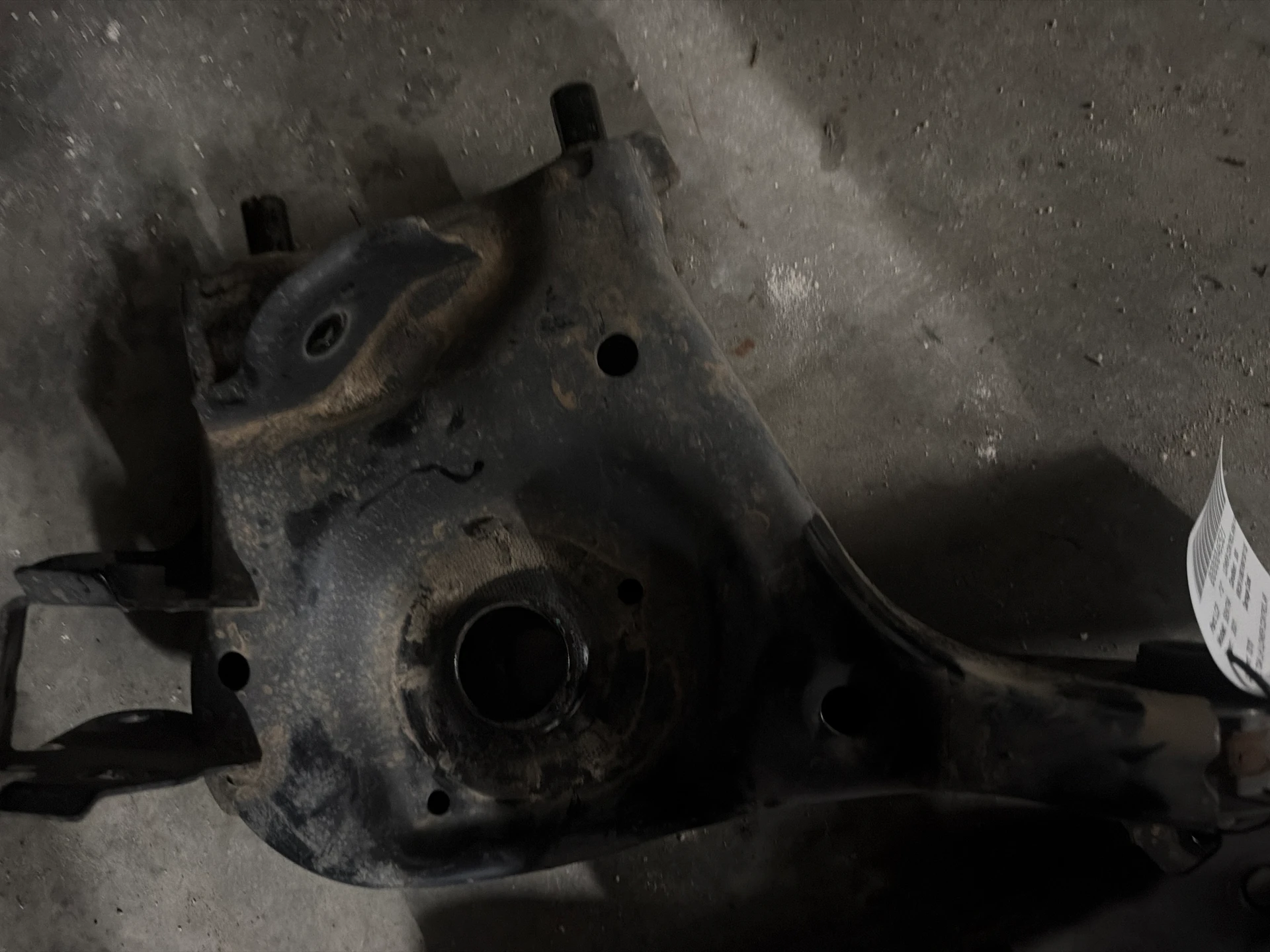Lh Lower Control Arm · 1