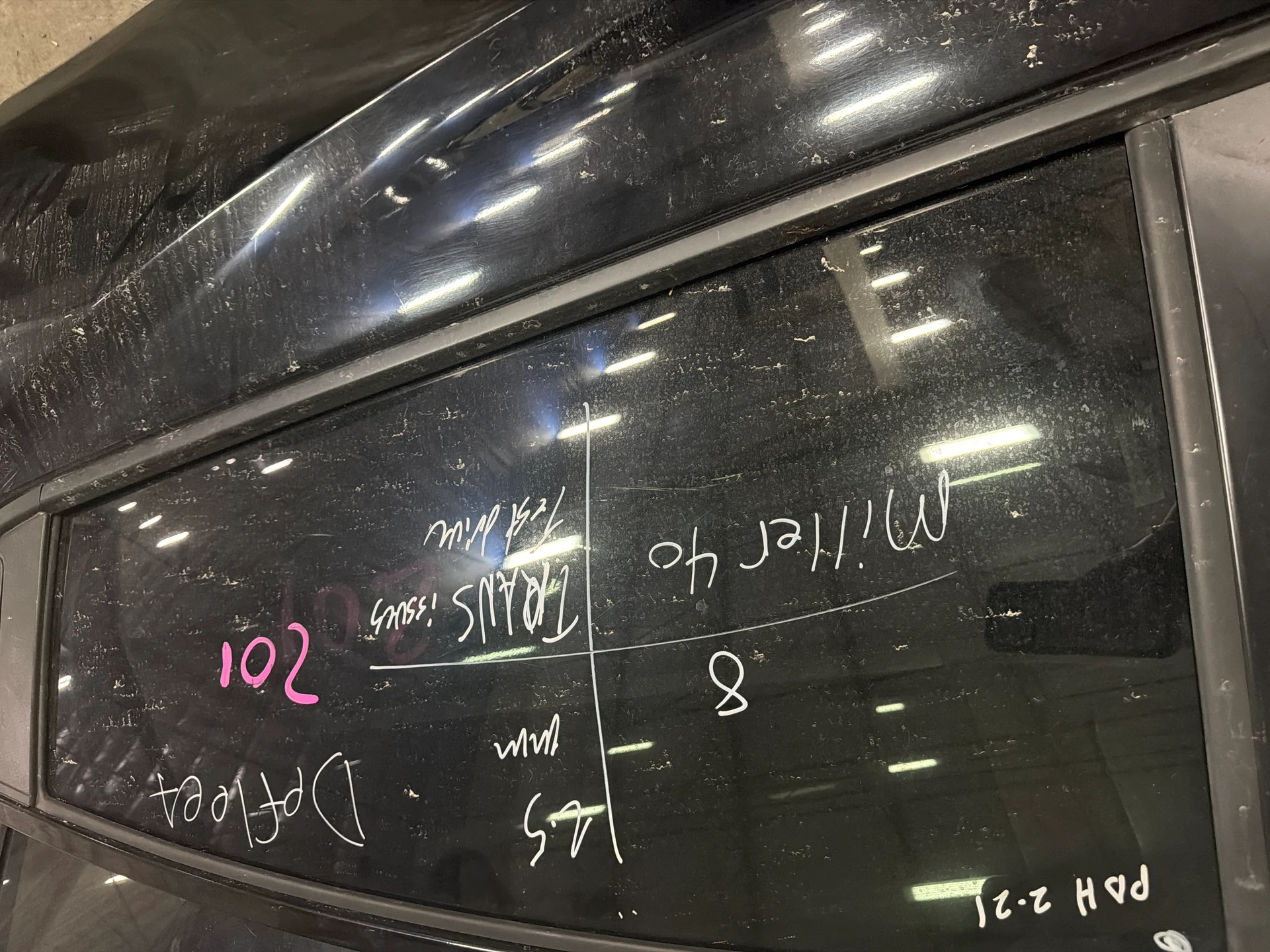 Lh Rear Door Glass · 1