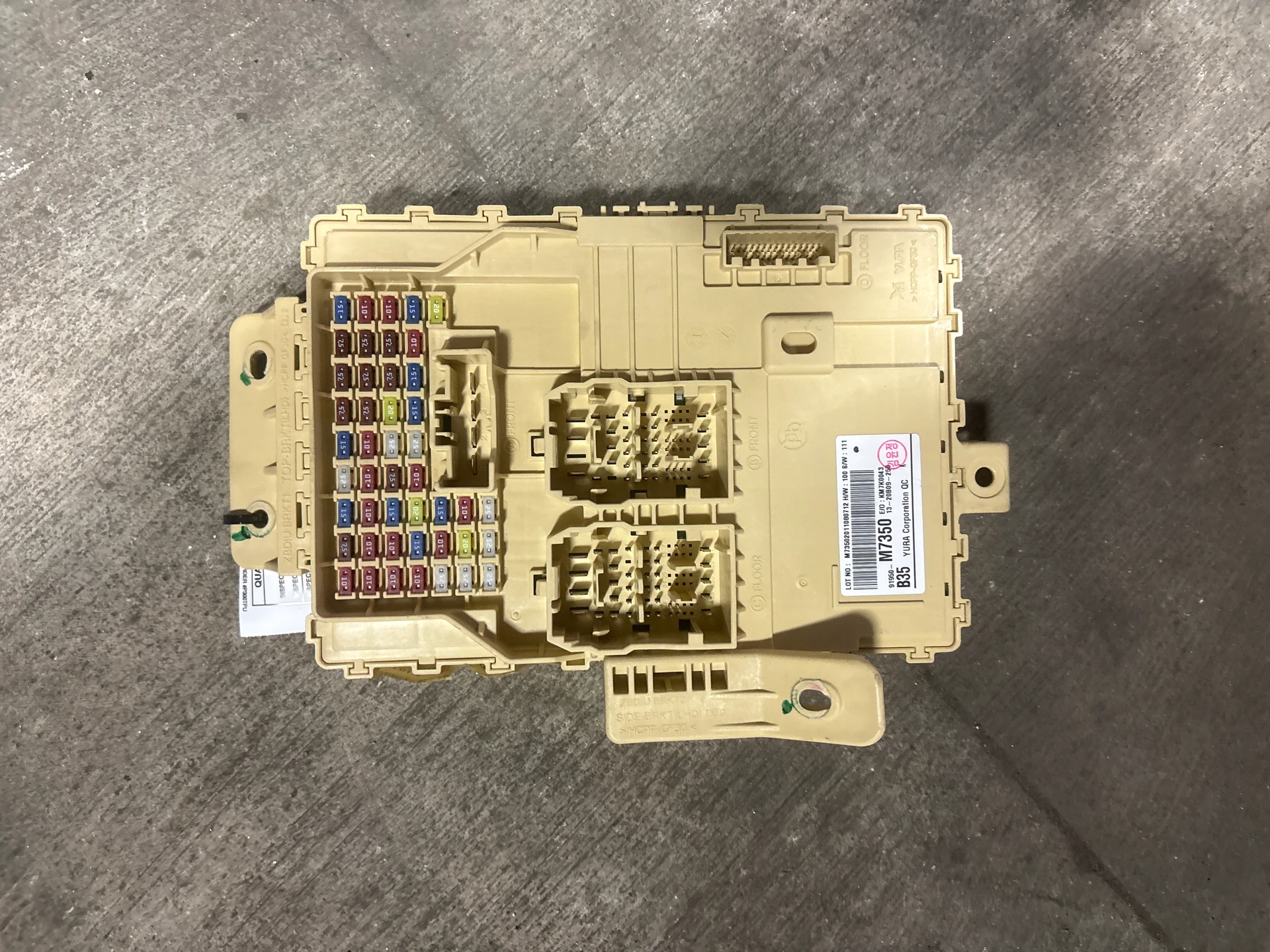 Junction Block W/led Headlamps · 1