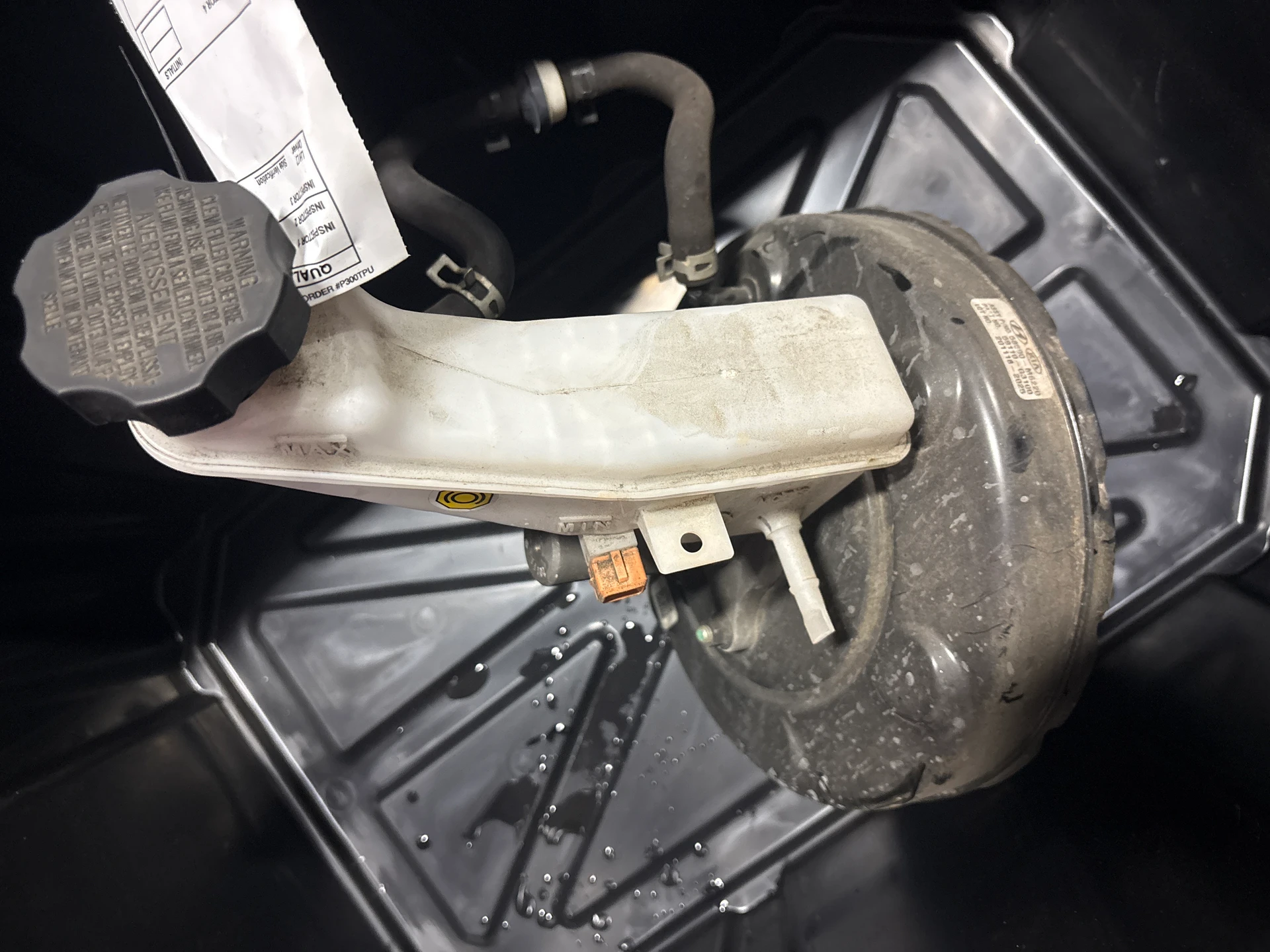 Master Cylinder · 1