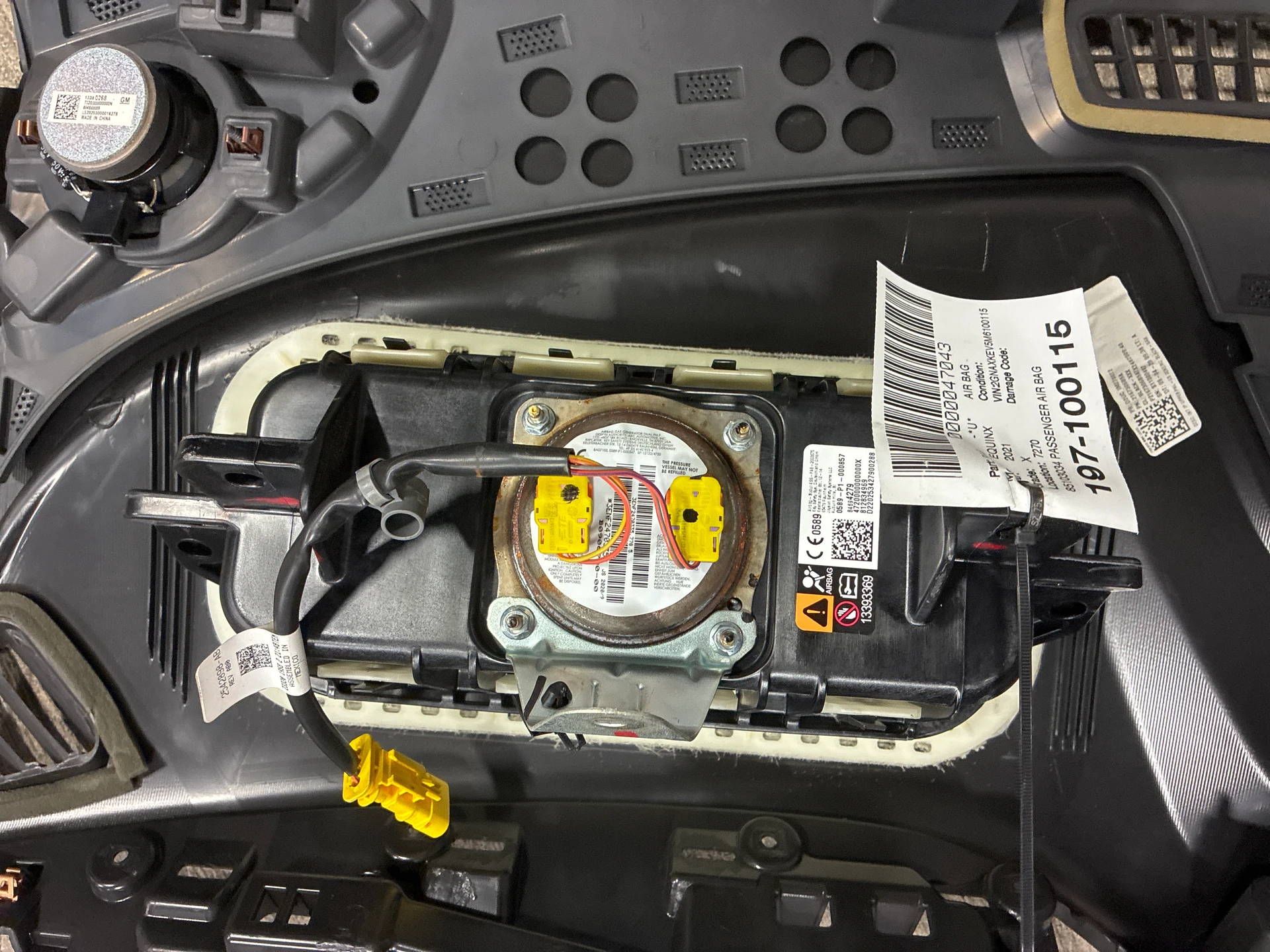 Passenger Air Bag · 1