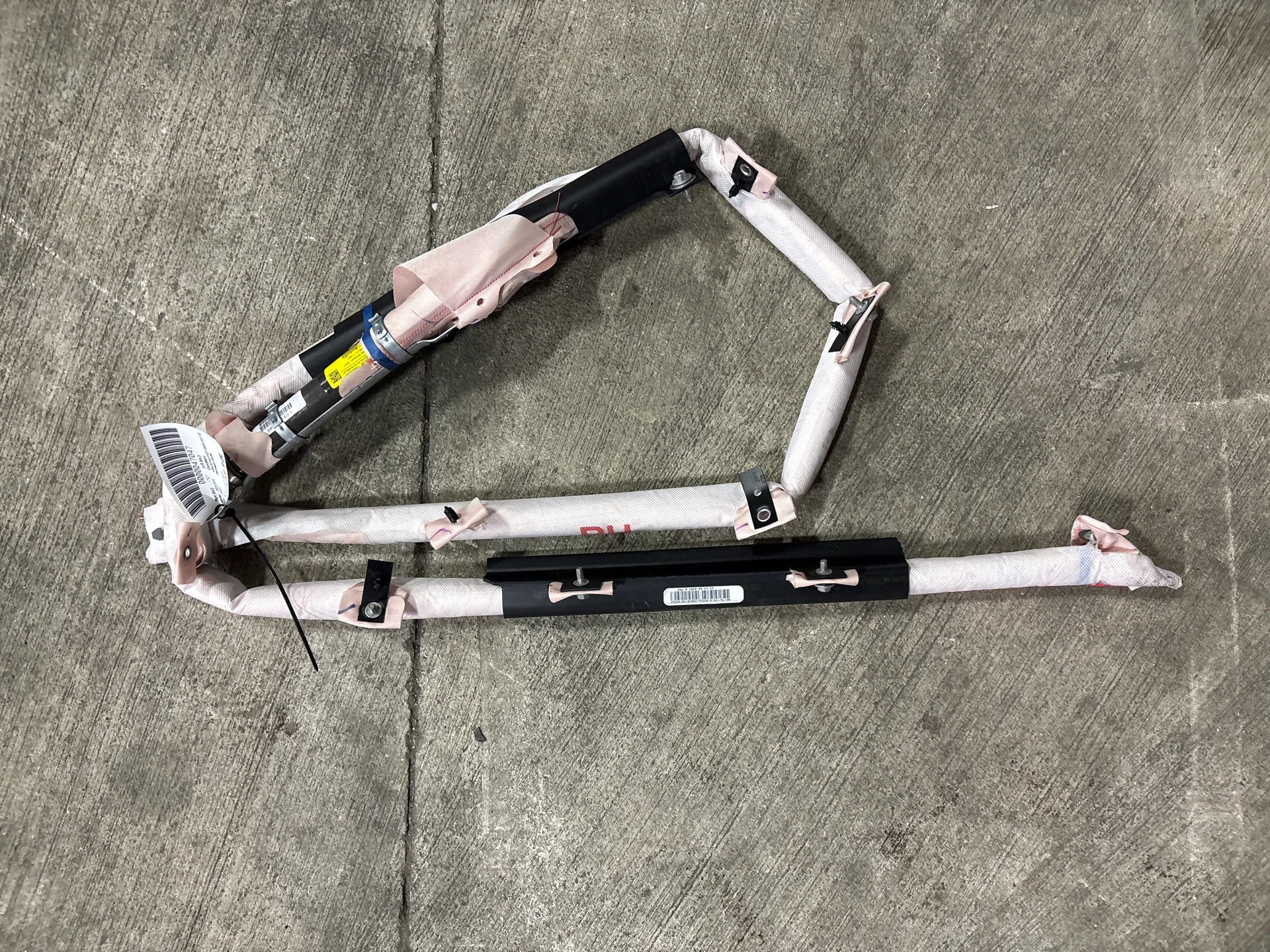 Rh Head Air Bag · 1
