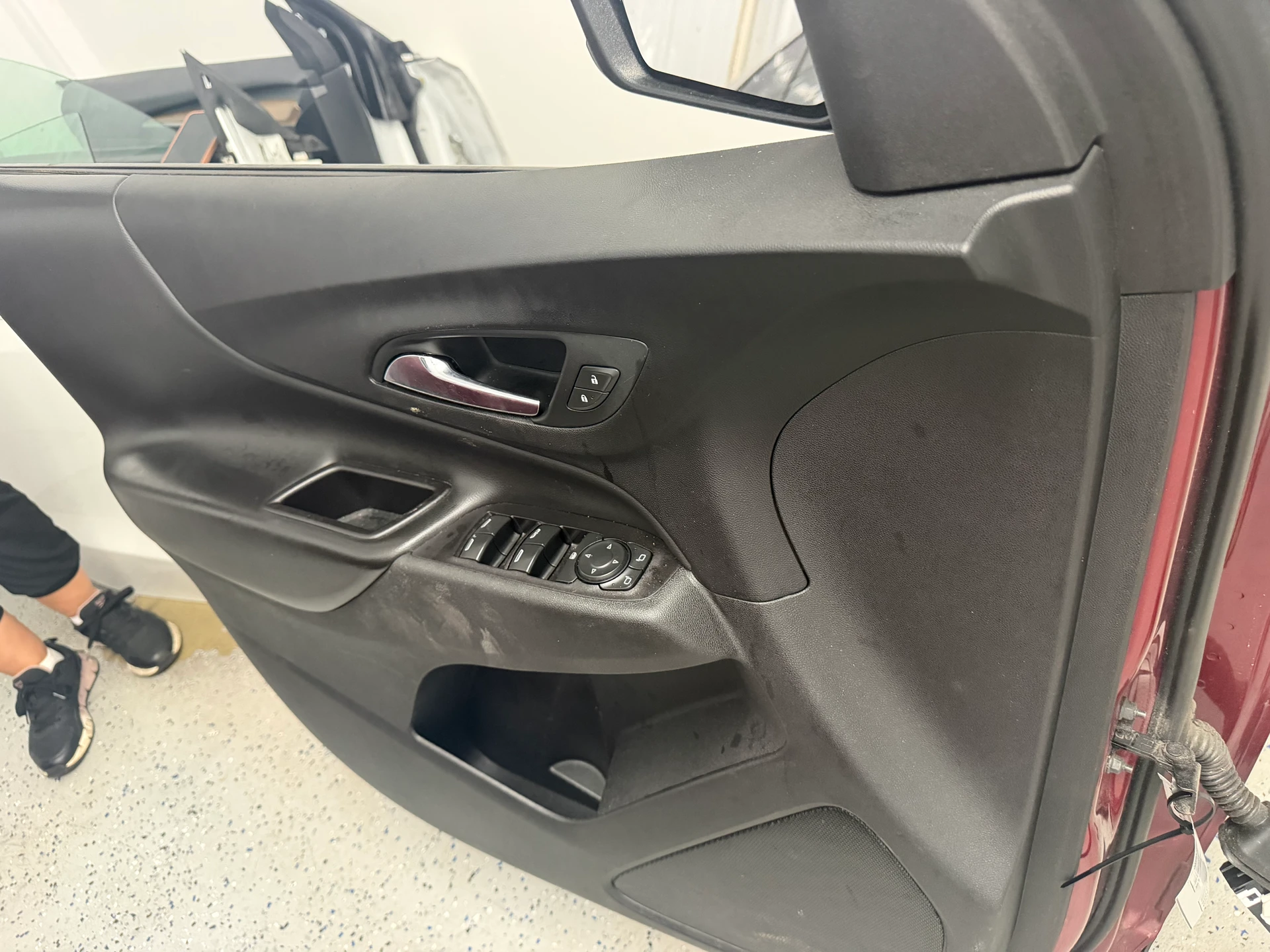 Lh Front Door Assy · 2