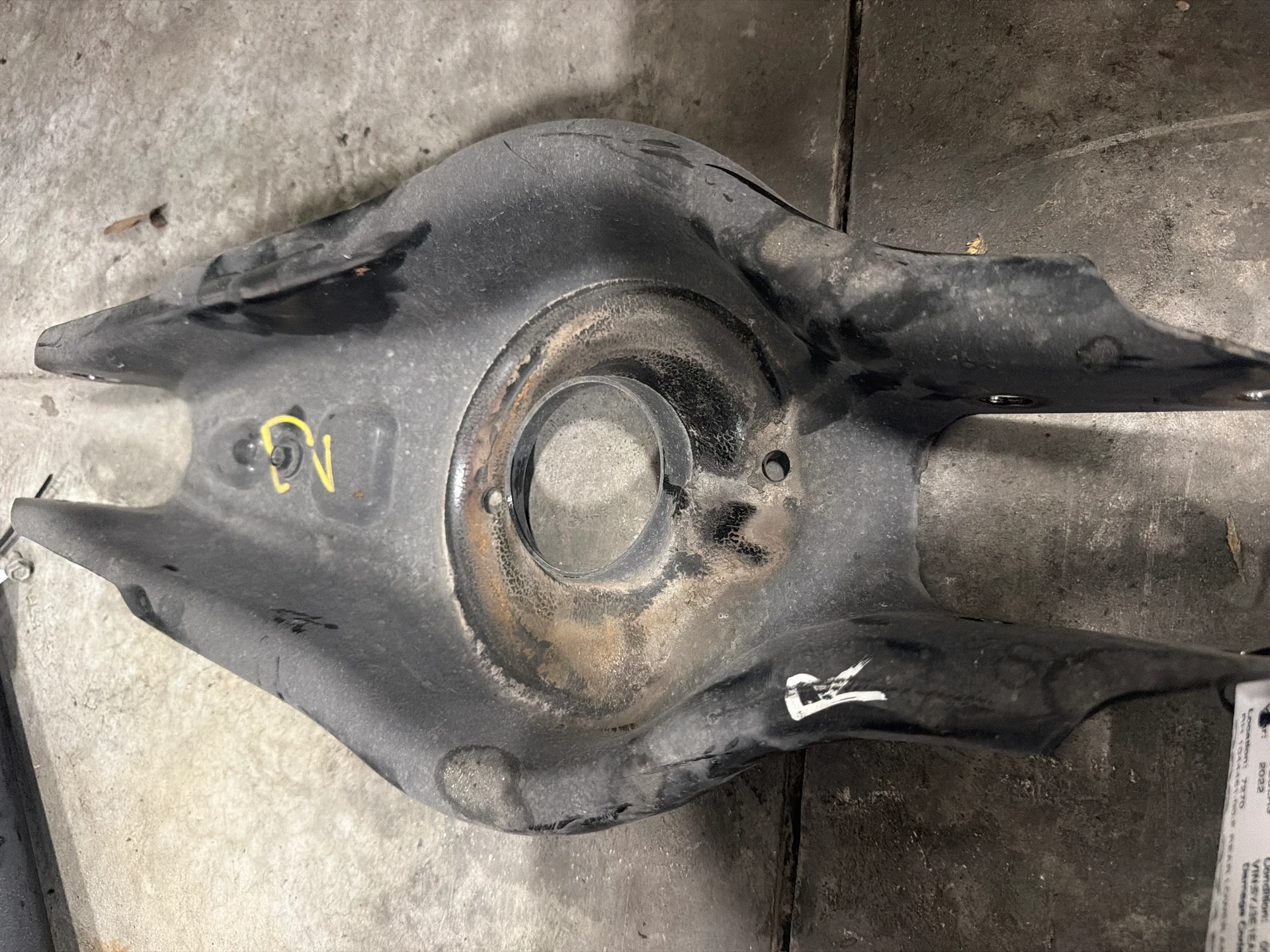 Rh Rear Lower Aft Link Assy · 1