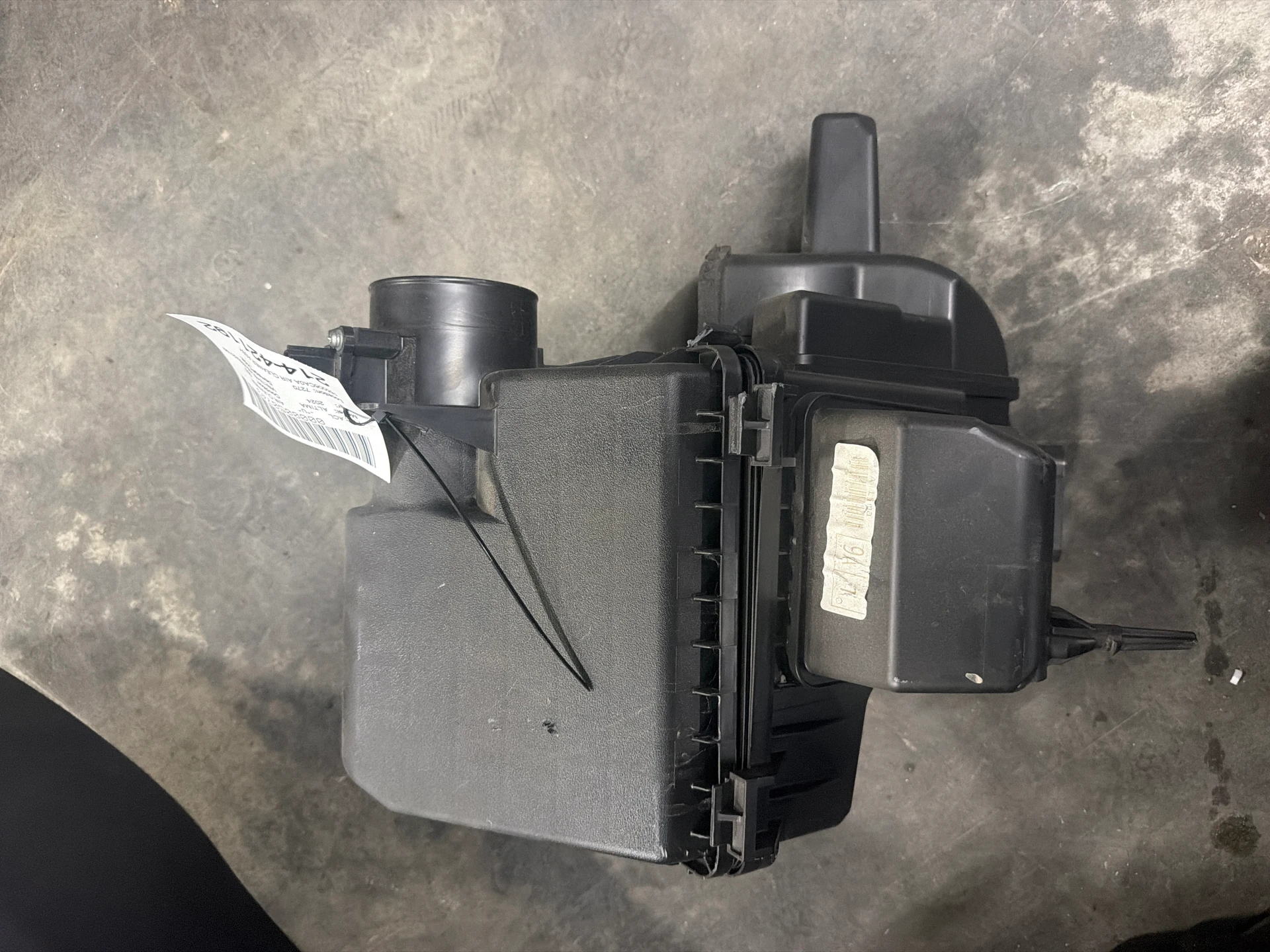 Air Cleaner Assy · 1