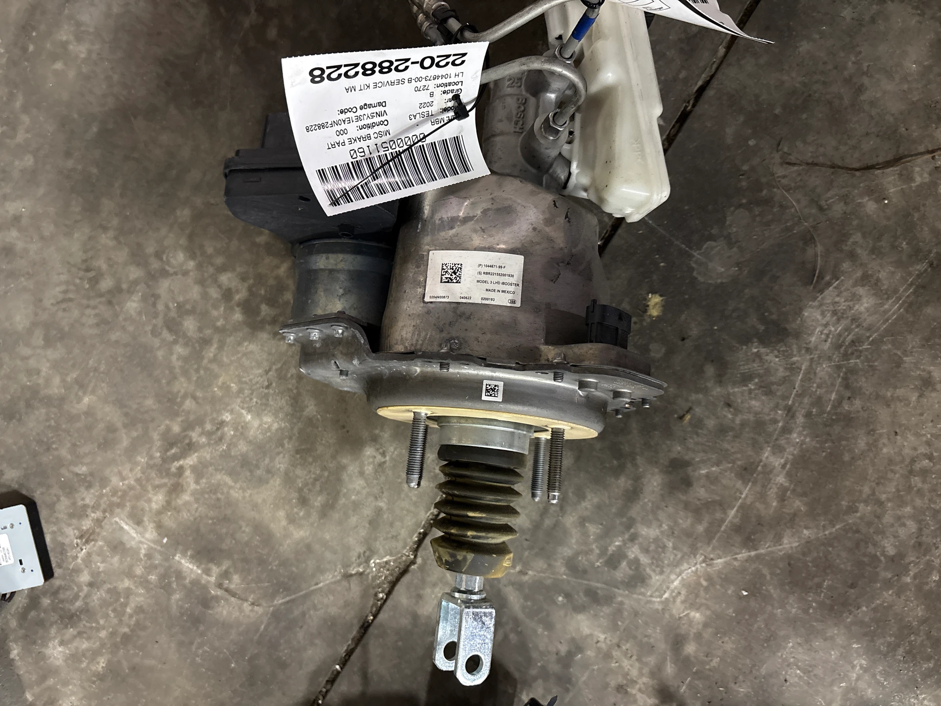 Lh Service Kit Master Cylinder · 1