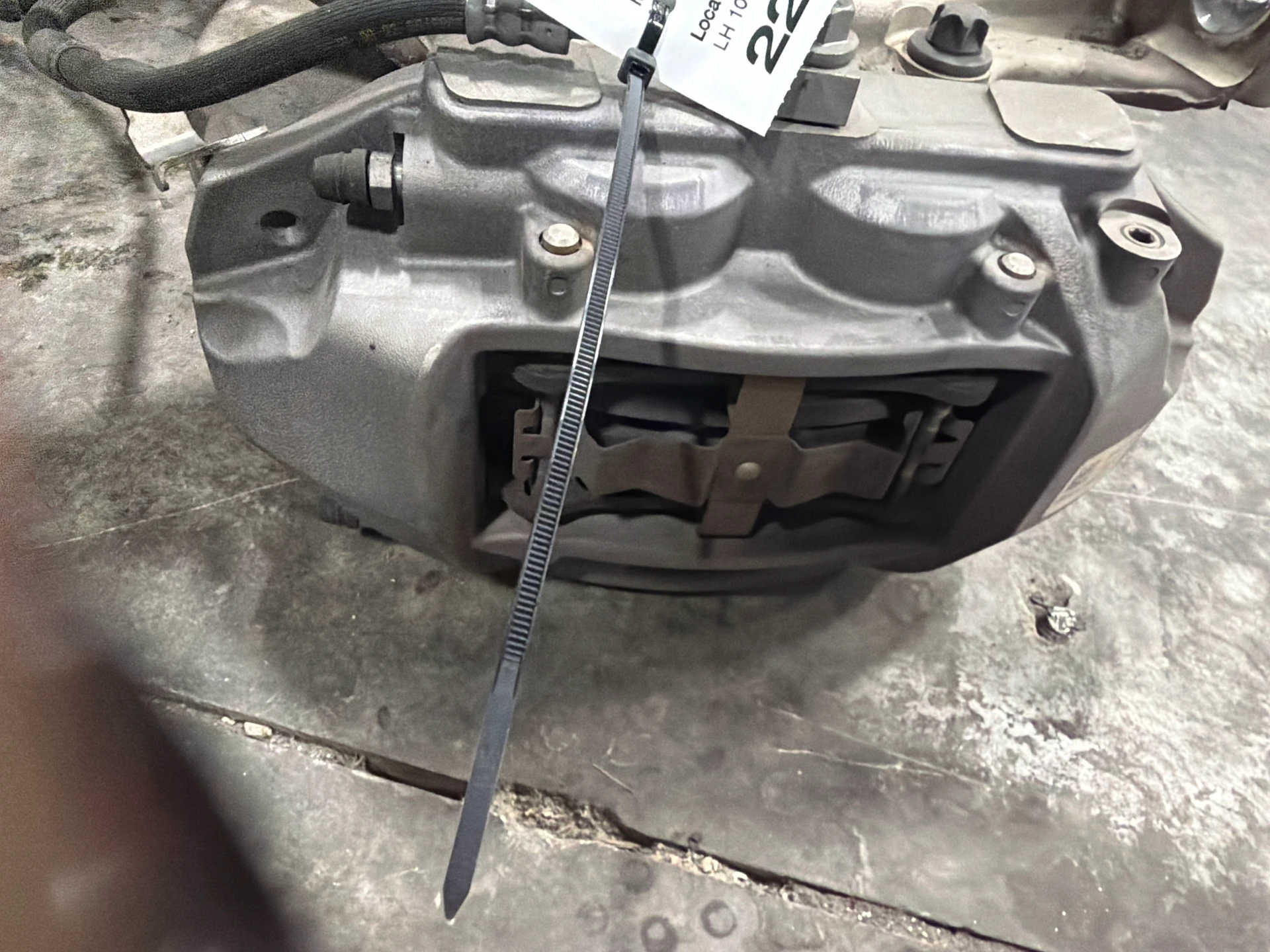 Lh Caliper · 1