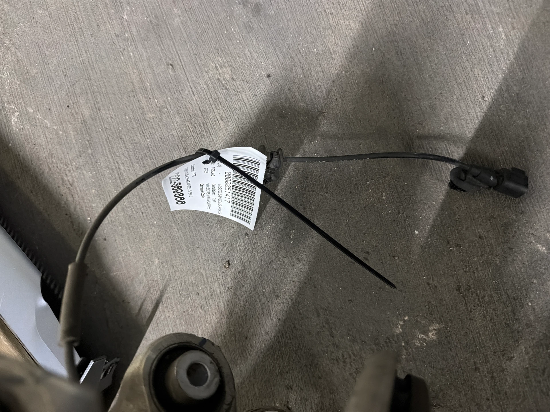 Rear Wheel Speed Sensor · 1