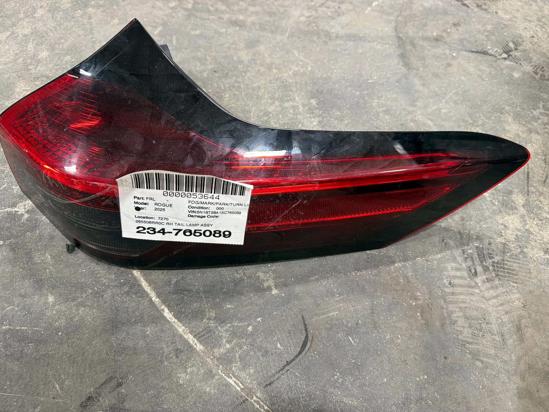 Rh Tail Lamp Assy · 1