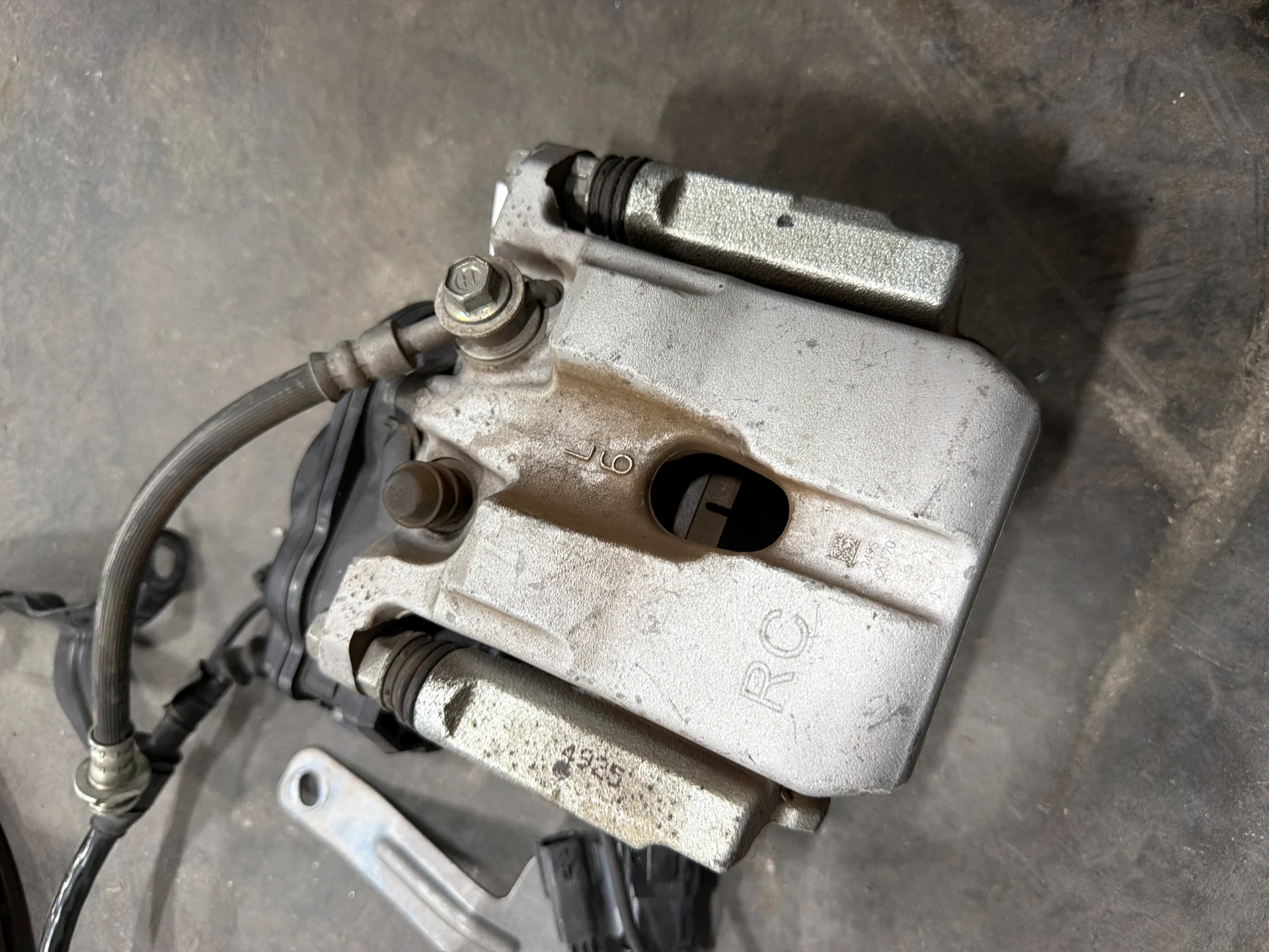 Lh Caliper Assy · 1