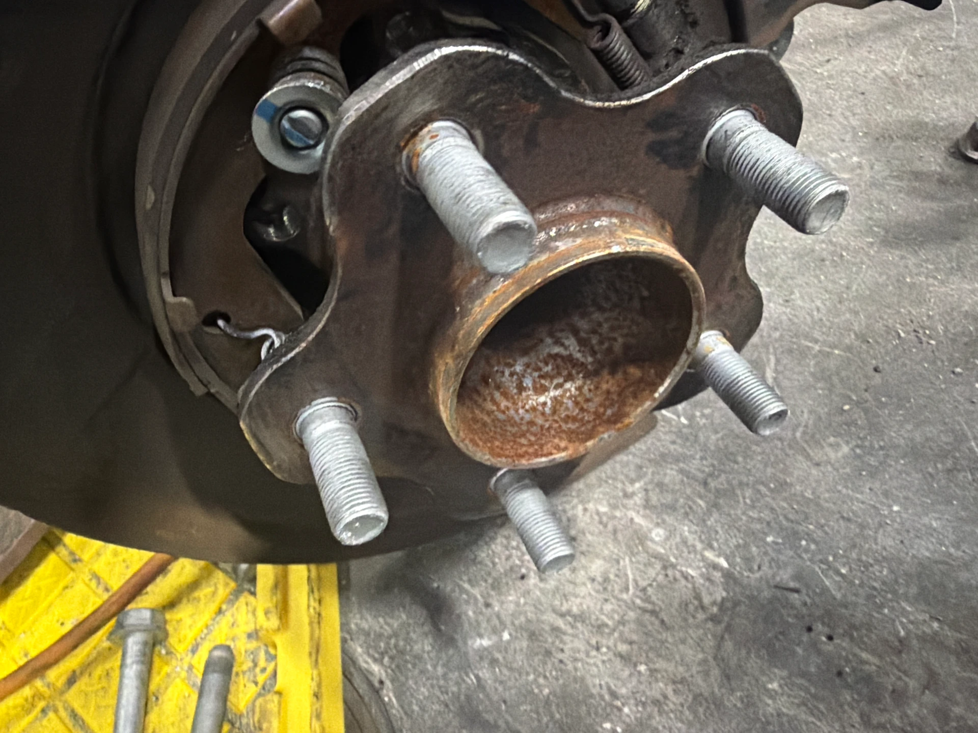 Rh Hub Assy · 1