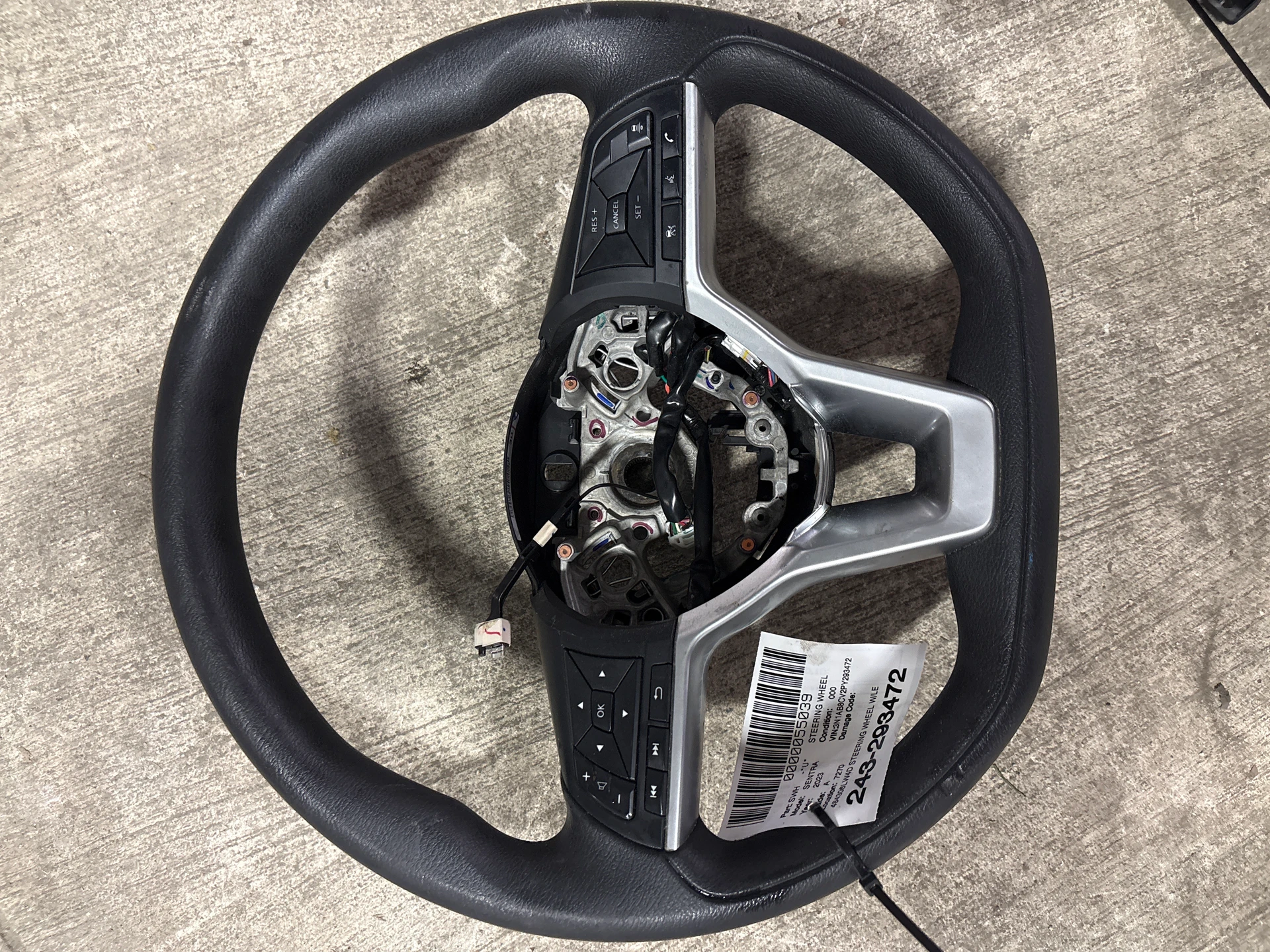 Steering Wheel W/leather, Sv · 1