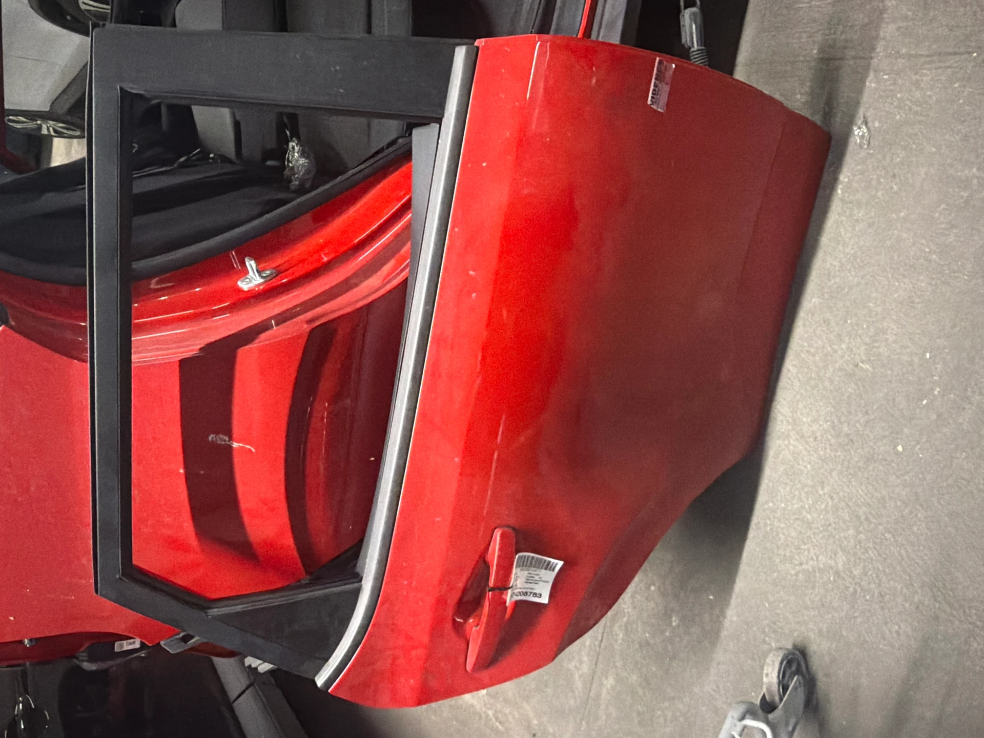 Rh Rear Door Assy · 1