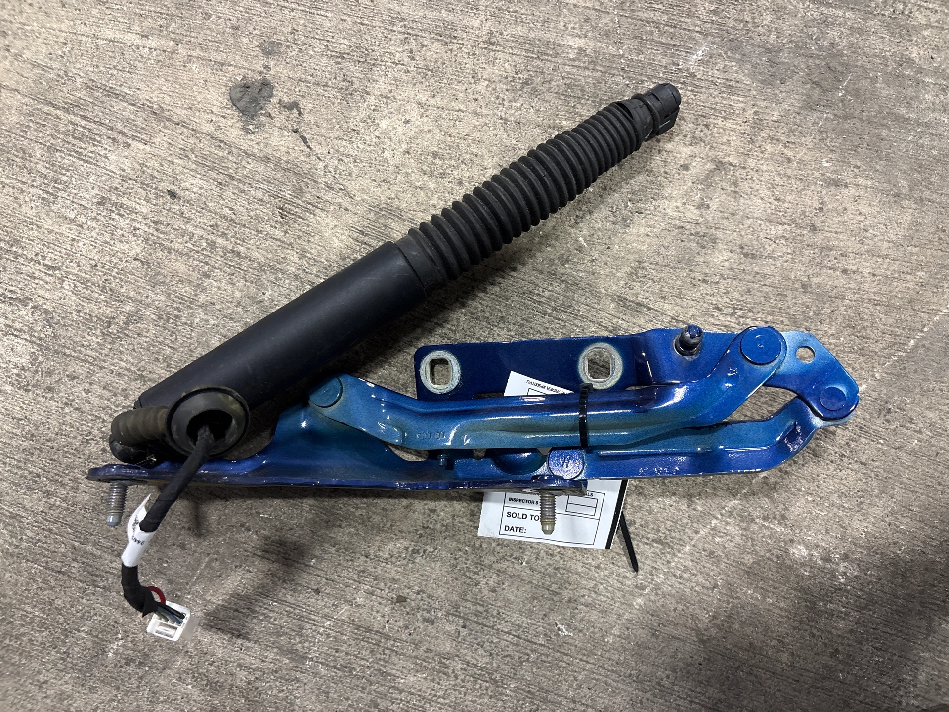Lh Power Trunk · 1
