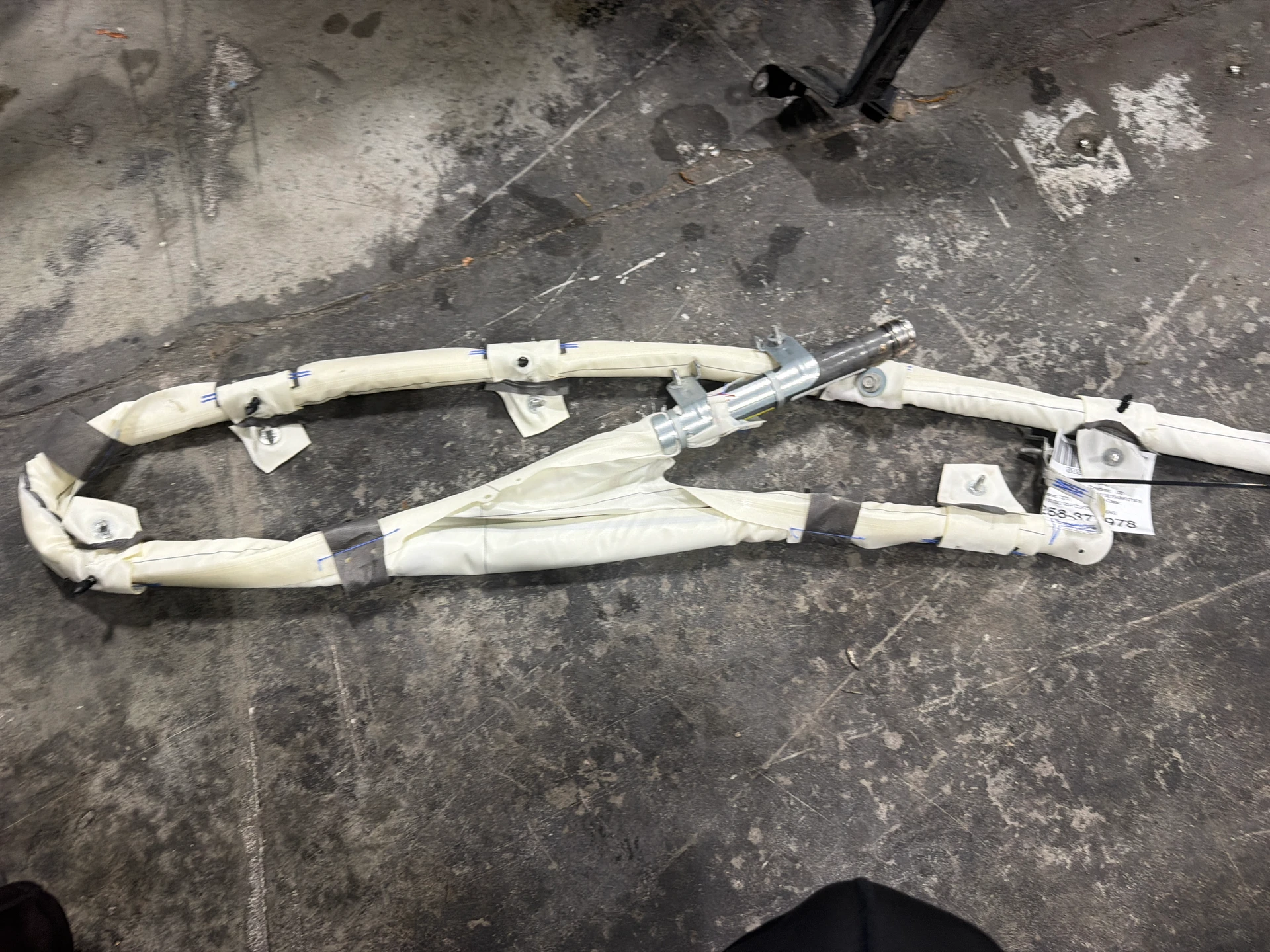 Lh Curtain Airbag · 1