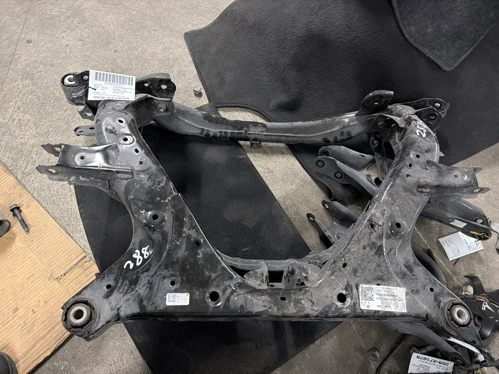 Rear Subframe Assy · 1