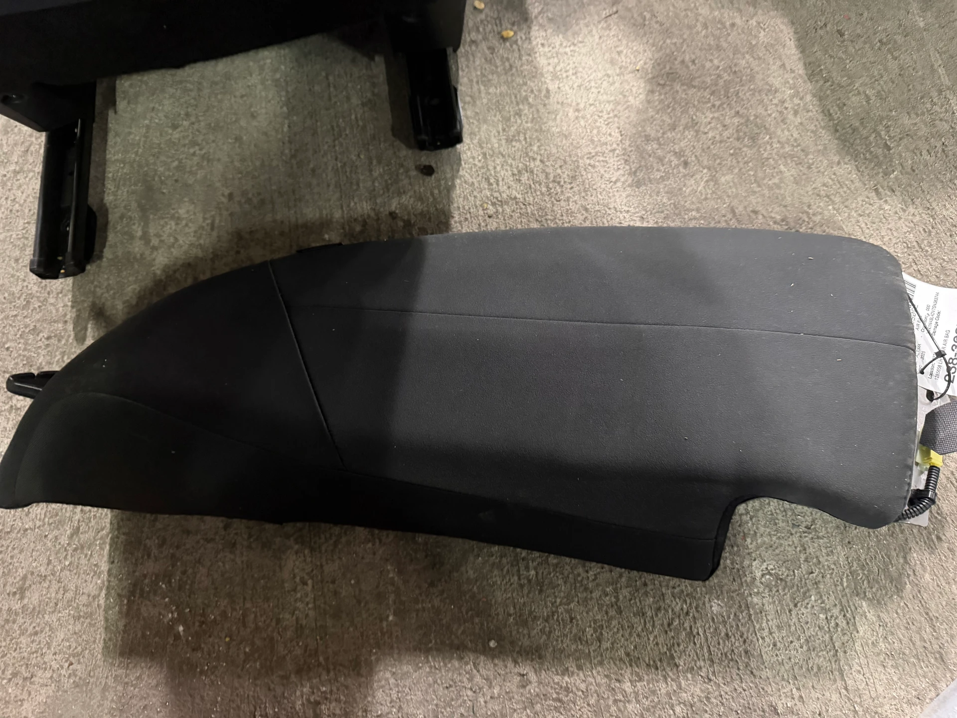 Lh Rear Air Bag · 1