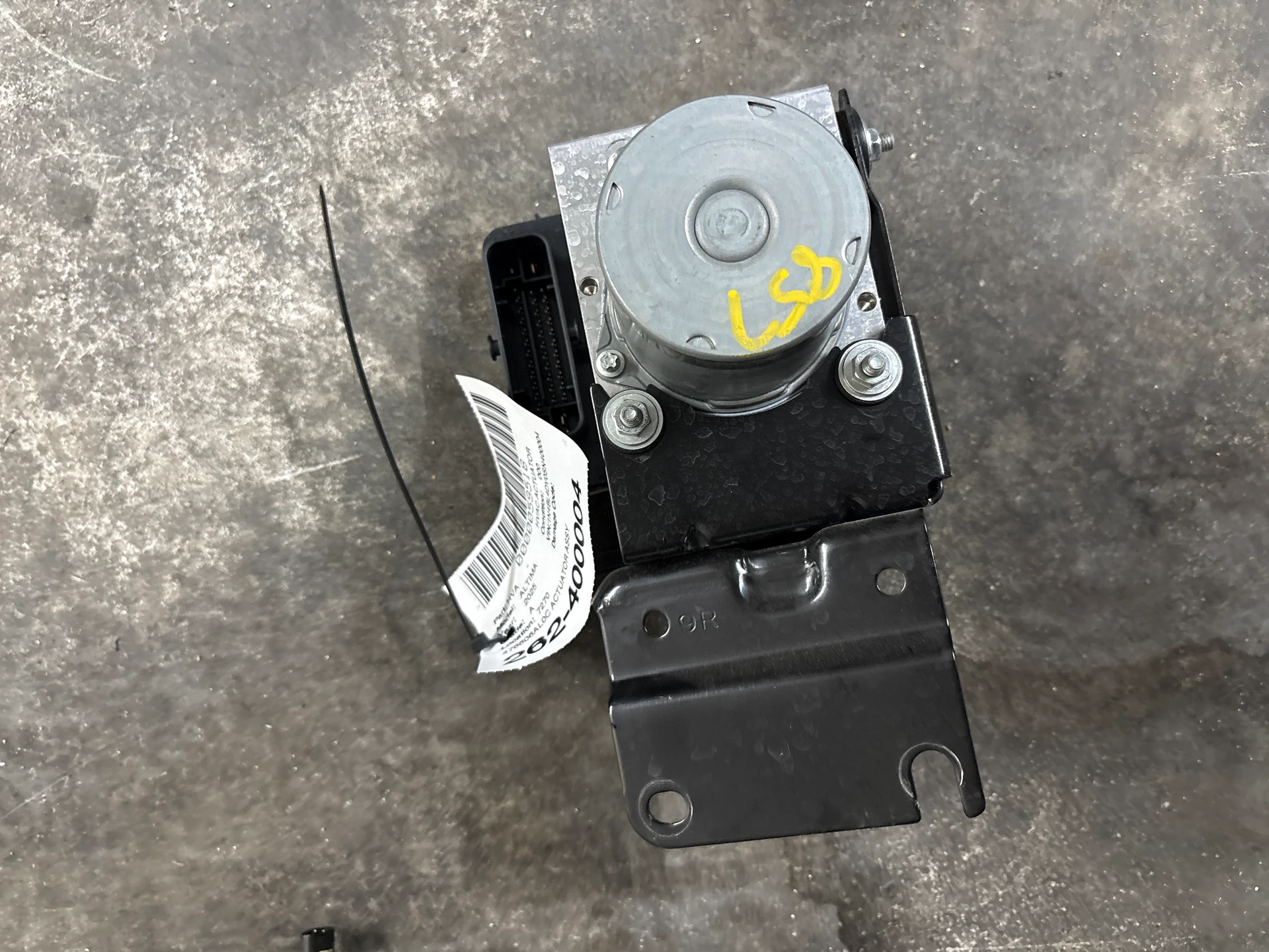 Actuator Assy · 1