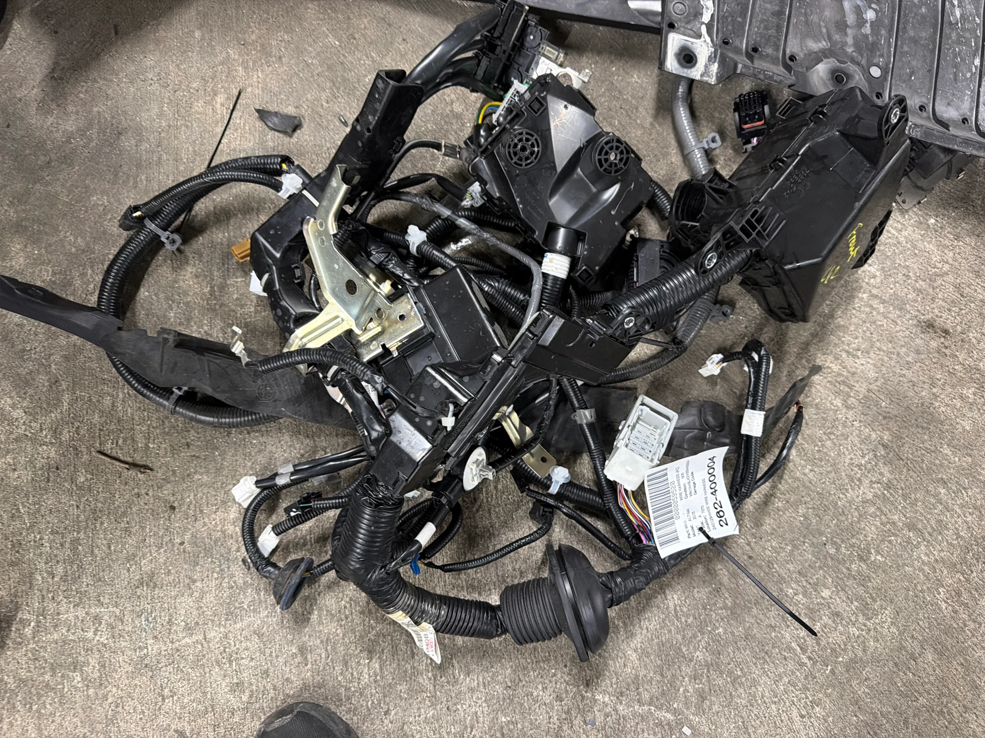 Wire Harness · 1