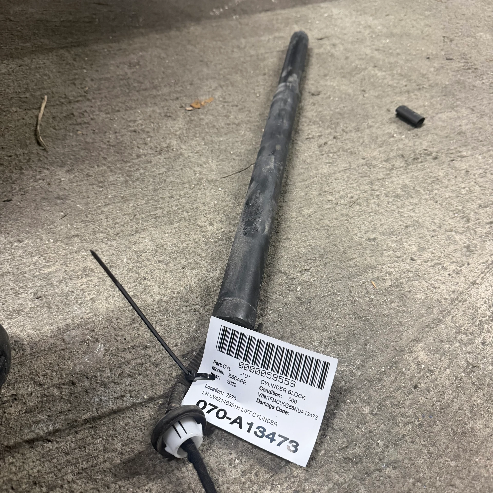 Lh Lift Cylinder · 1