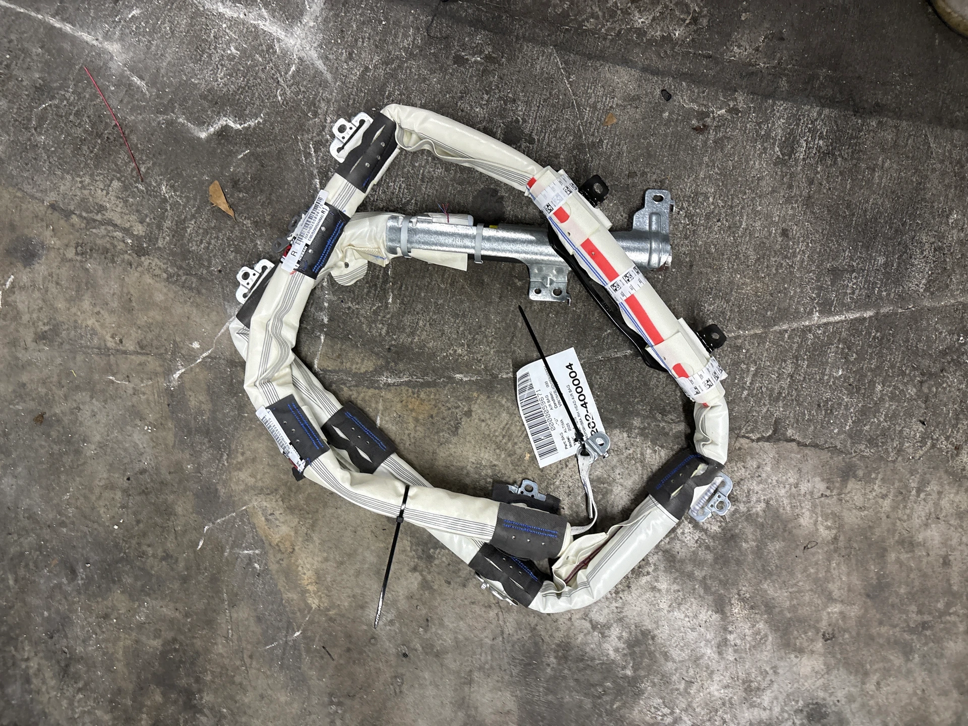 Rh Head Air Bag · 1