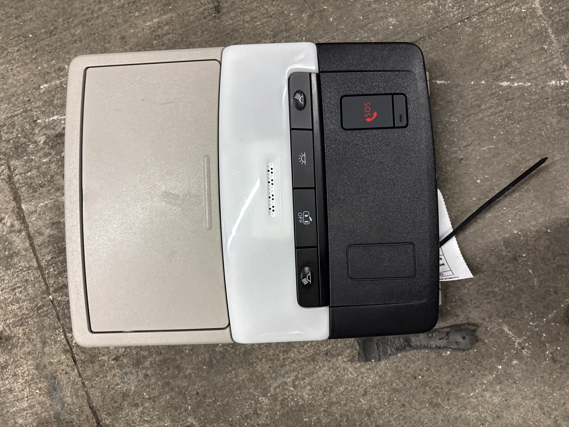 Map Lamp Assy · 1